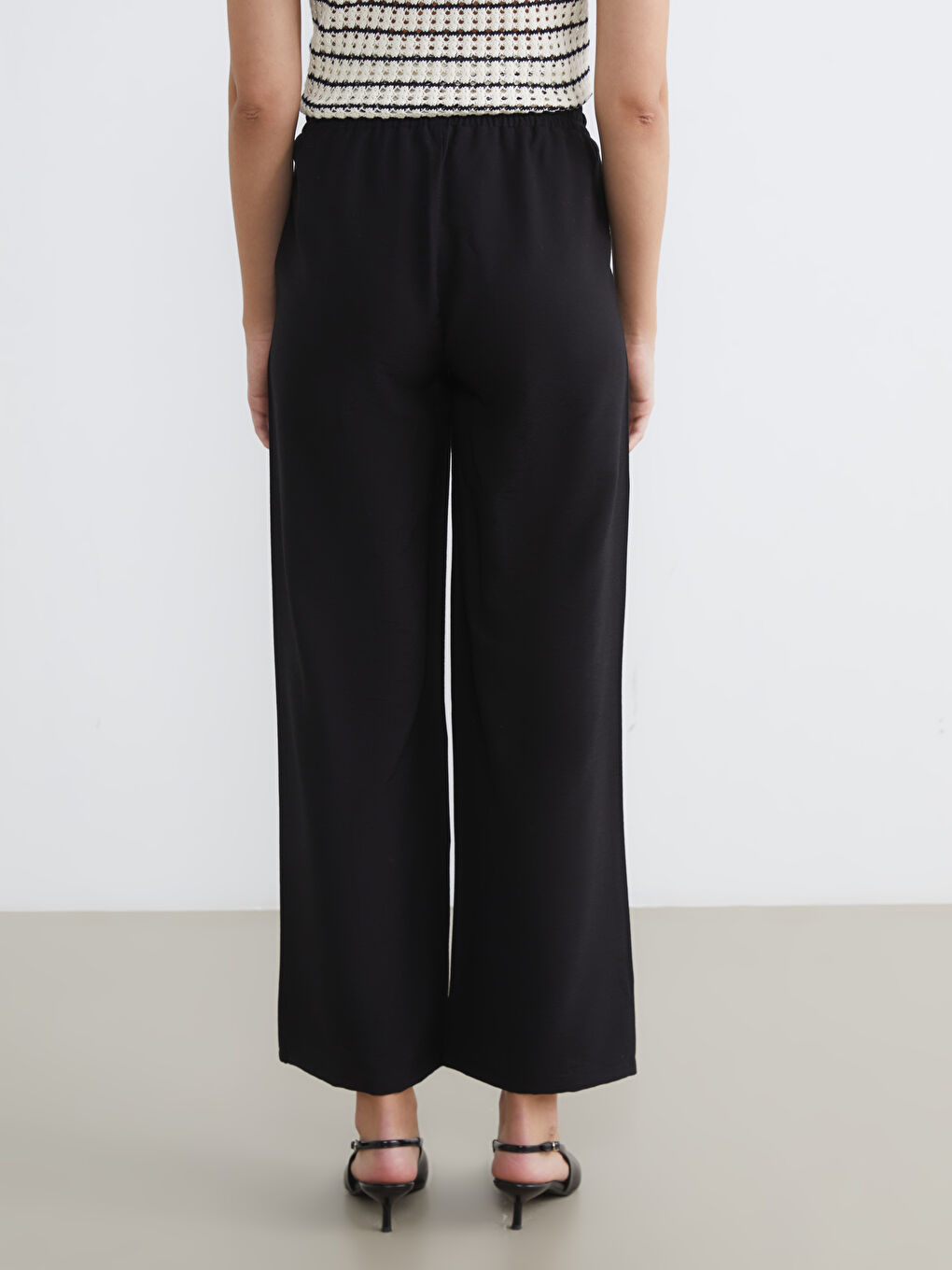Woman BLACK Trousers-3