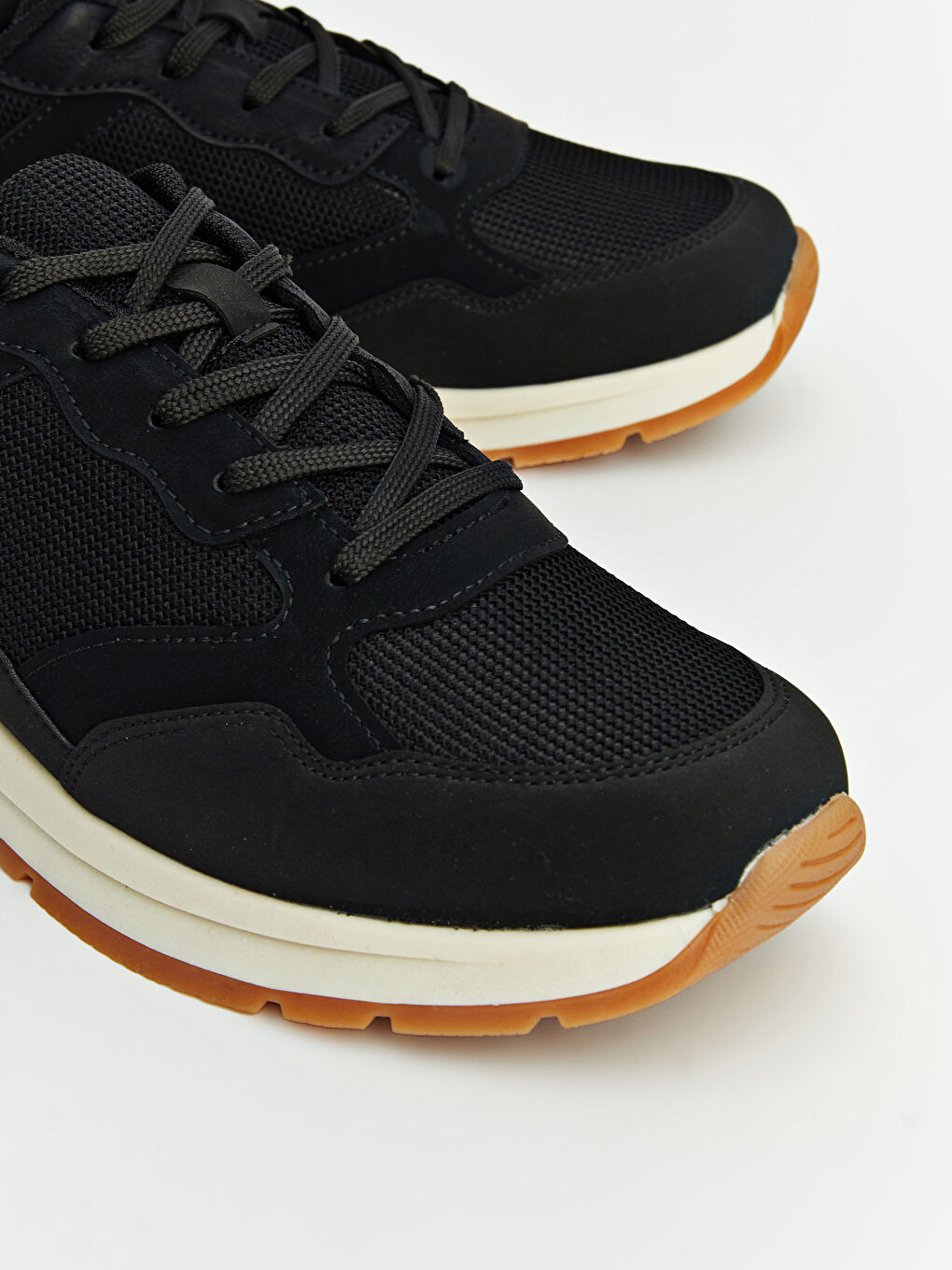 Siyah Bağcıklı Erkek Spor Ayakkabı-2