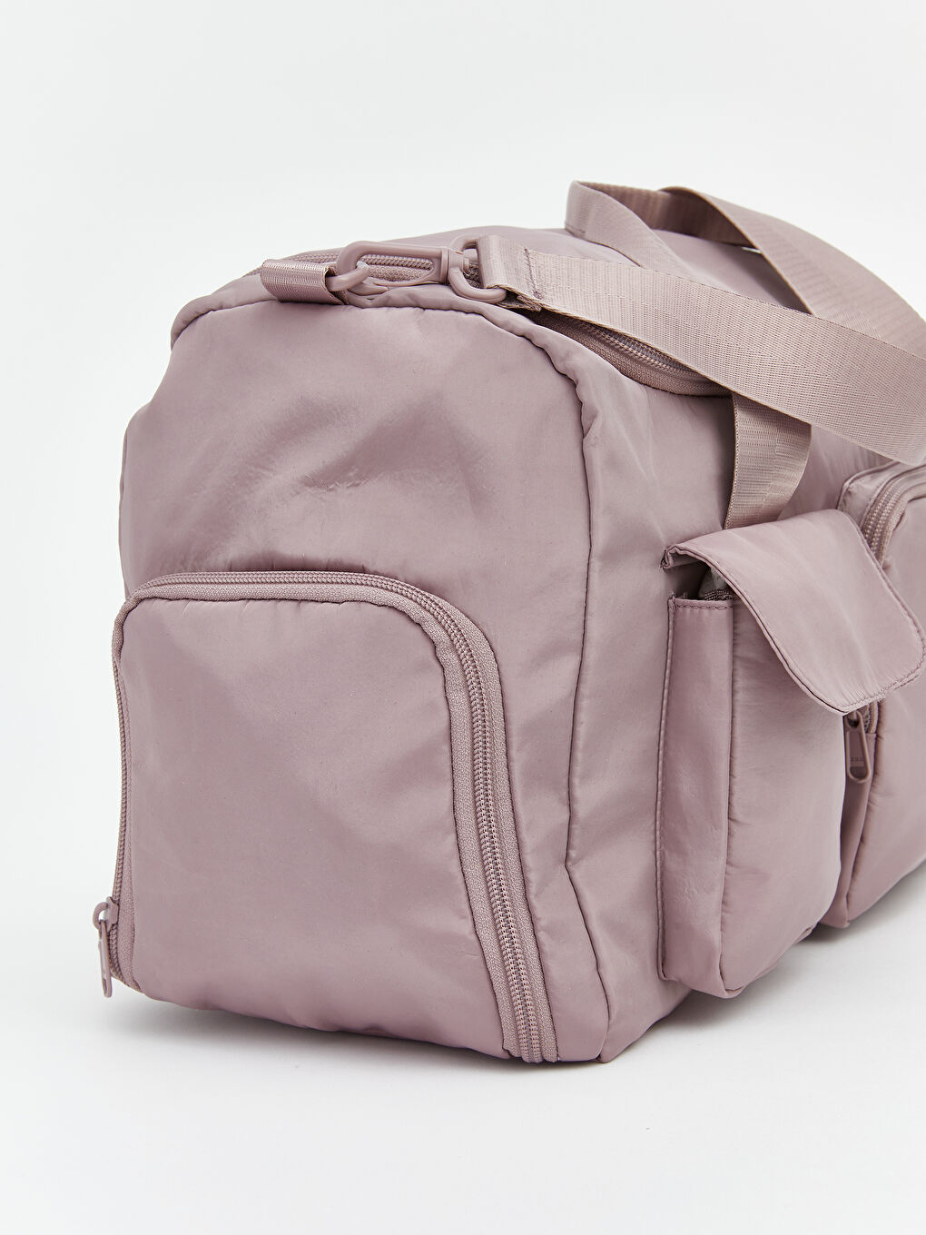 ქალი ვარდისფერი მხრის ჩანთა-2