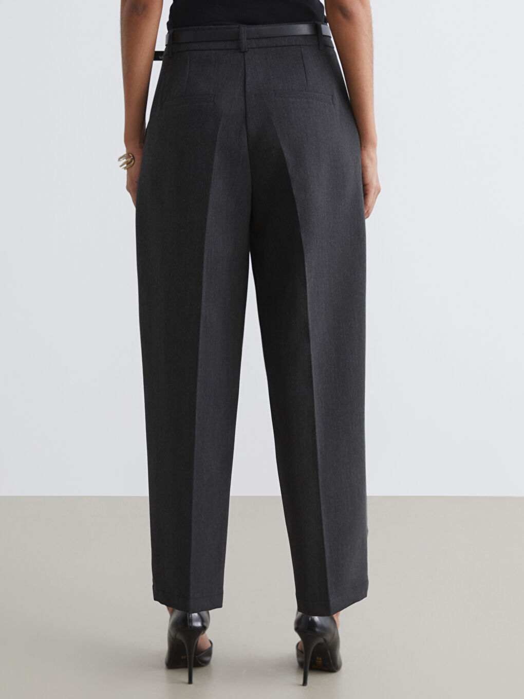 Antrasit Beli Kemerli Cigarette Kadın Pileli Pantolon-3