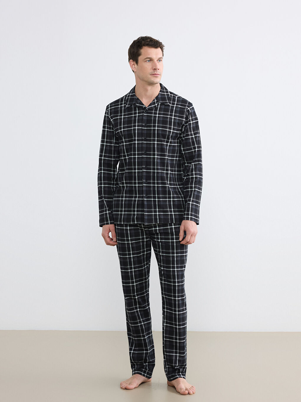 Siyah Standart Kalıp Ekose Erkek Pijama Takım