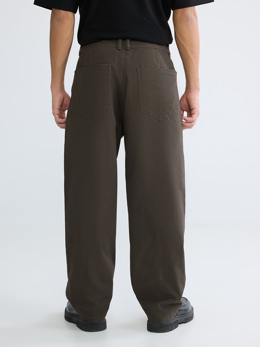 Bol Kalıp Erkek Gabardin Pantolon-3