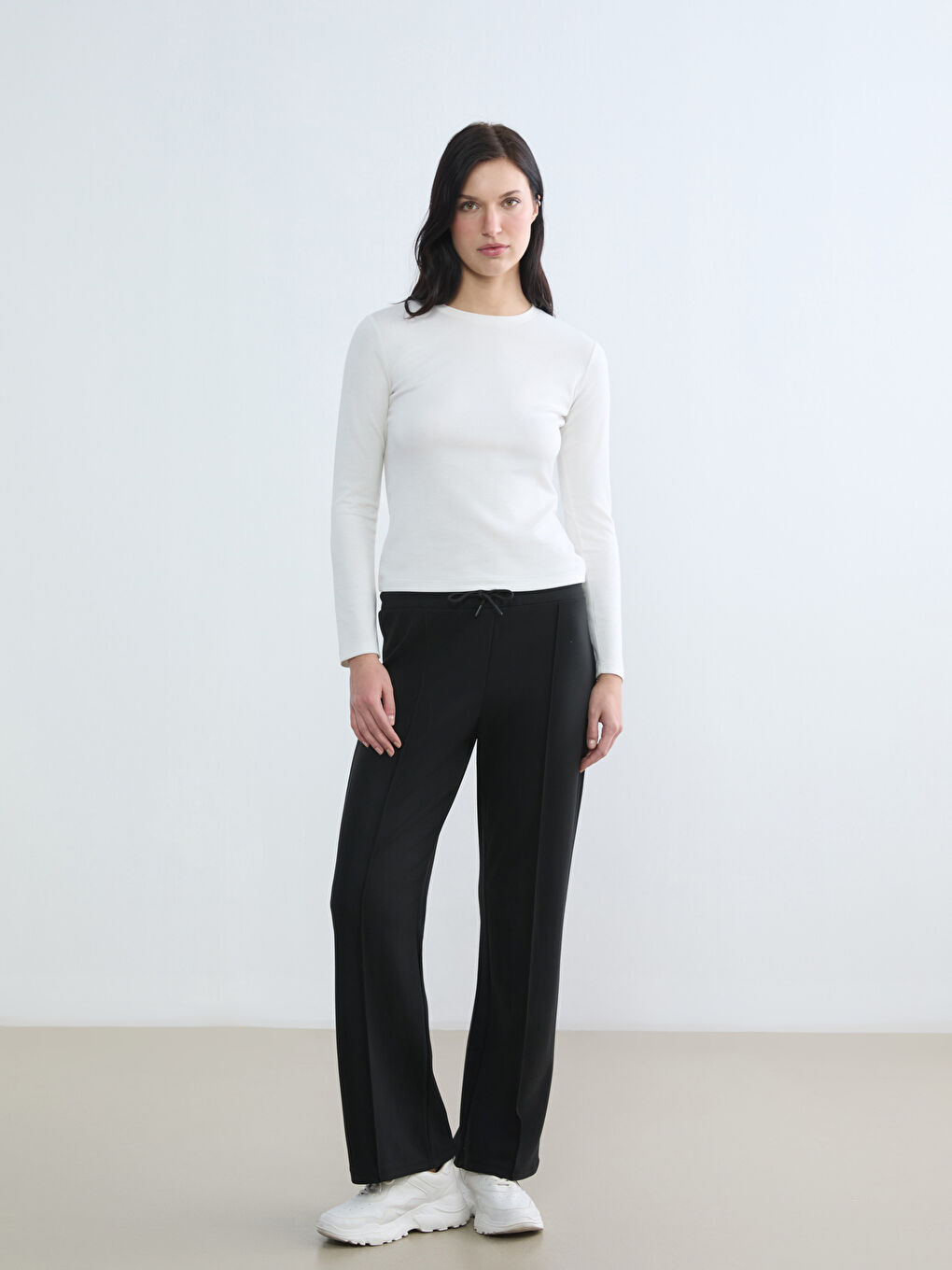 Siyah Beli Lastikli Soft Touch Kadın Eşofman Altı