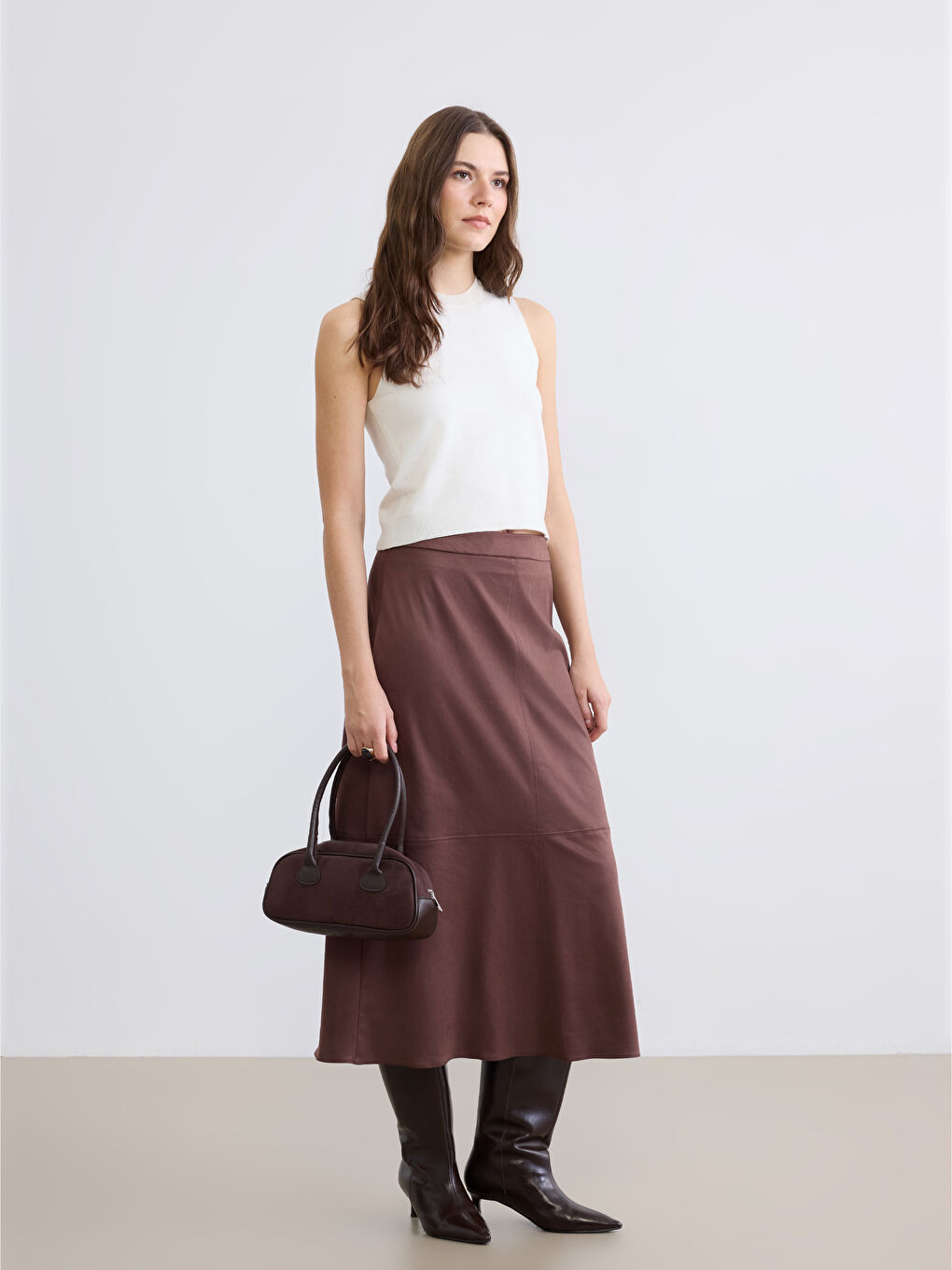 Kahverengi Beli Fermuarlı Süet Görünümlü Kloş Etek-1