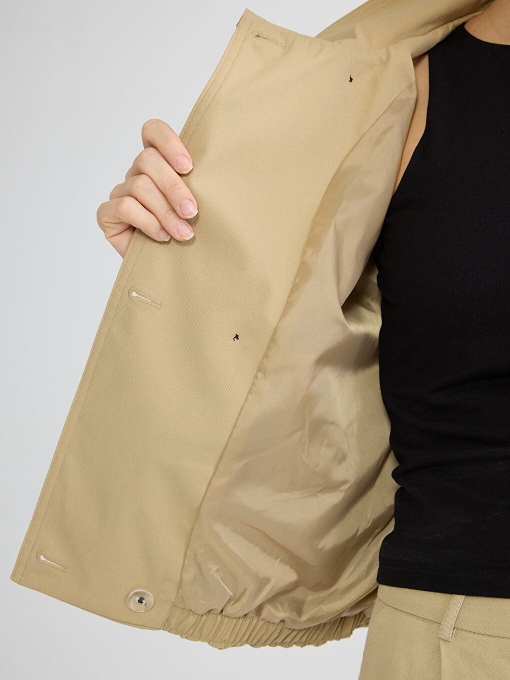 Bej Dik Yaka Oversize Kadın Trençkot-3