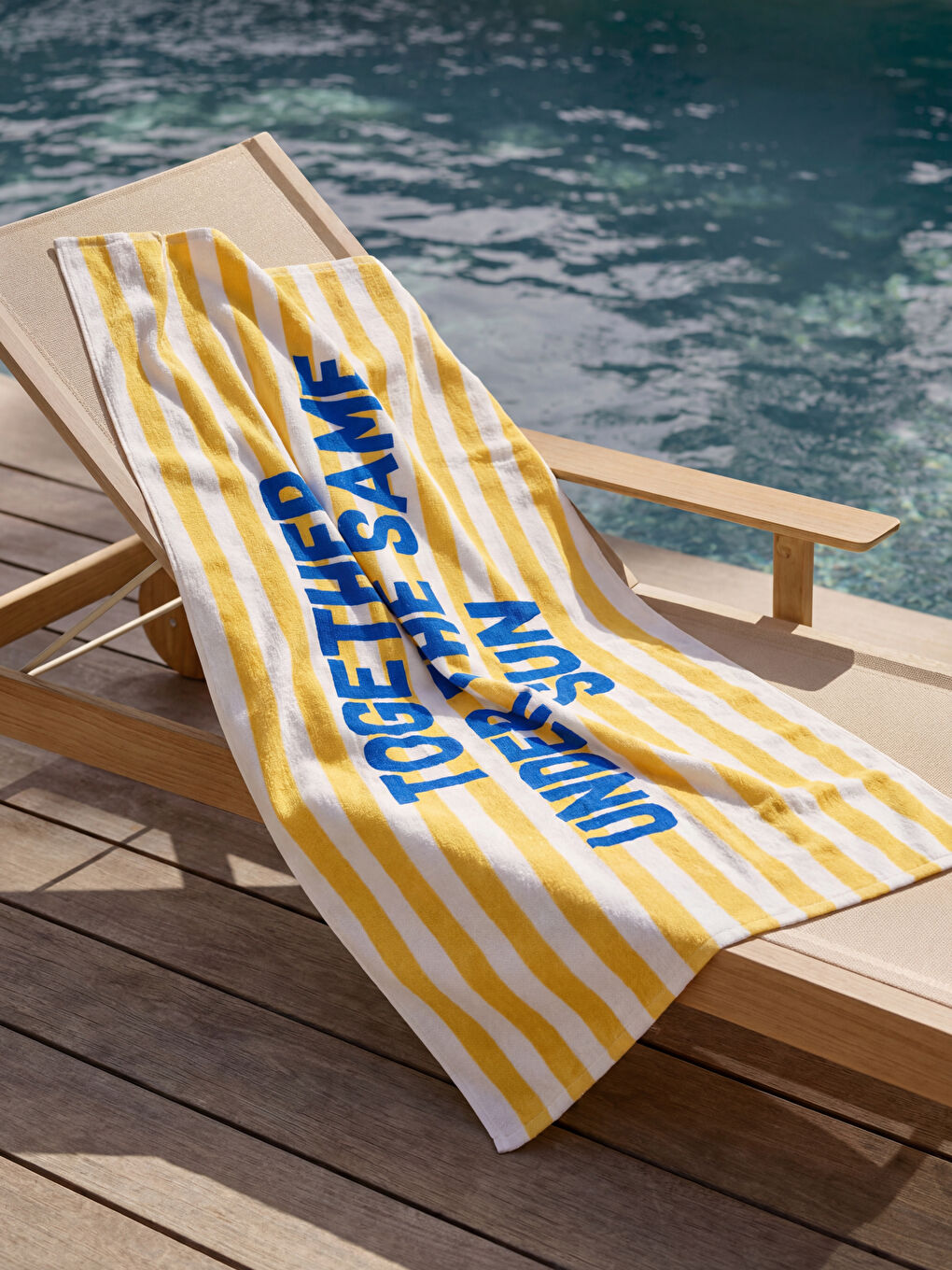 Sarı Yazı Baskılı Kadın Plaj Havlusu 70x150 cm