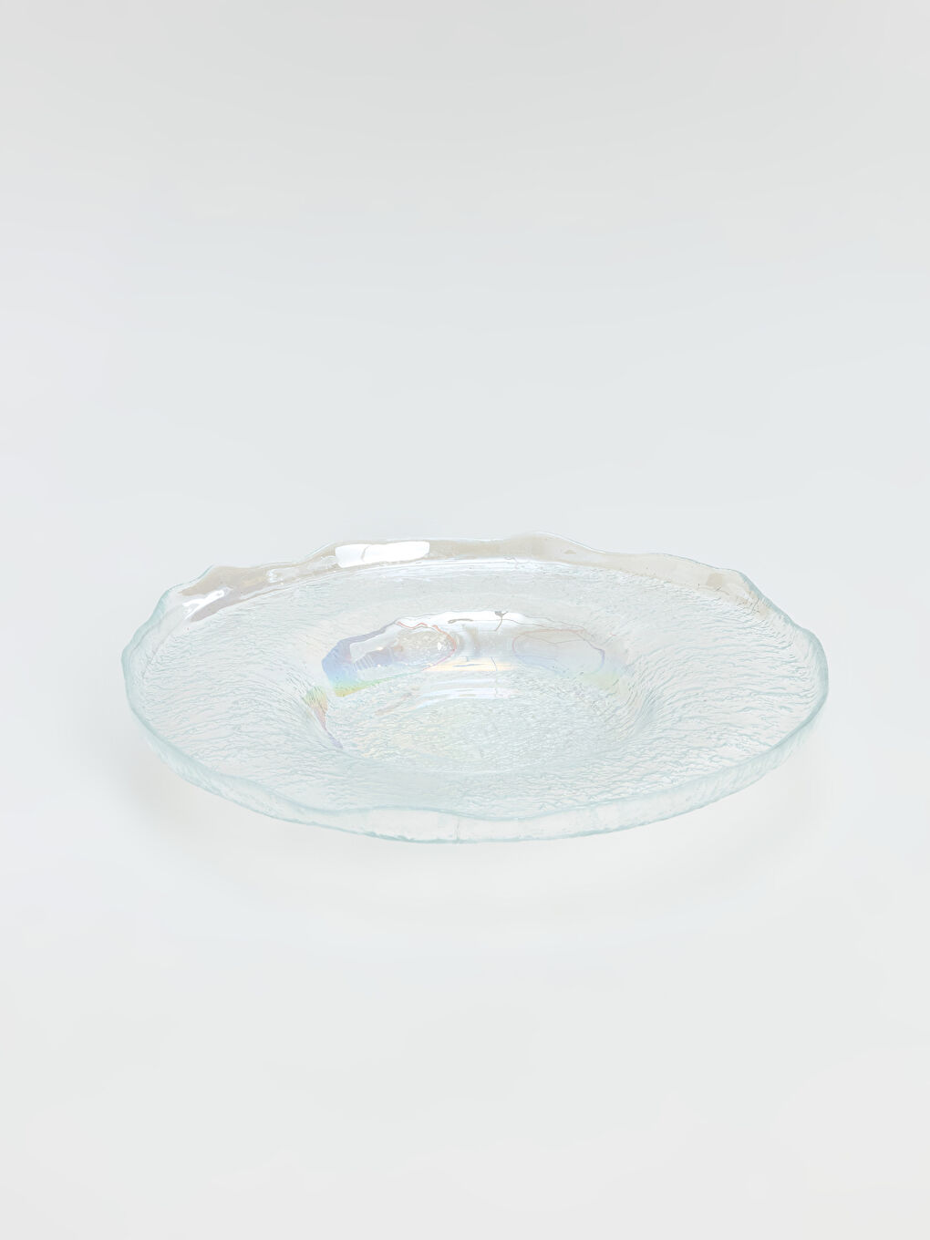 უფერო თეფში