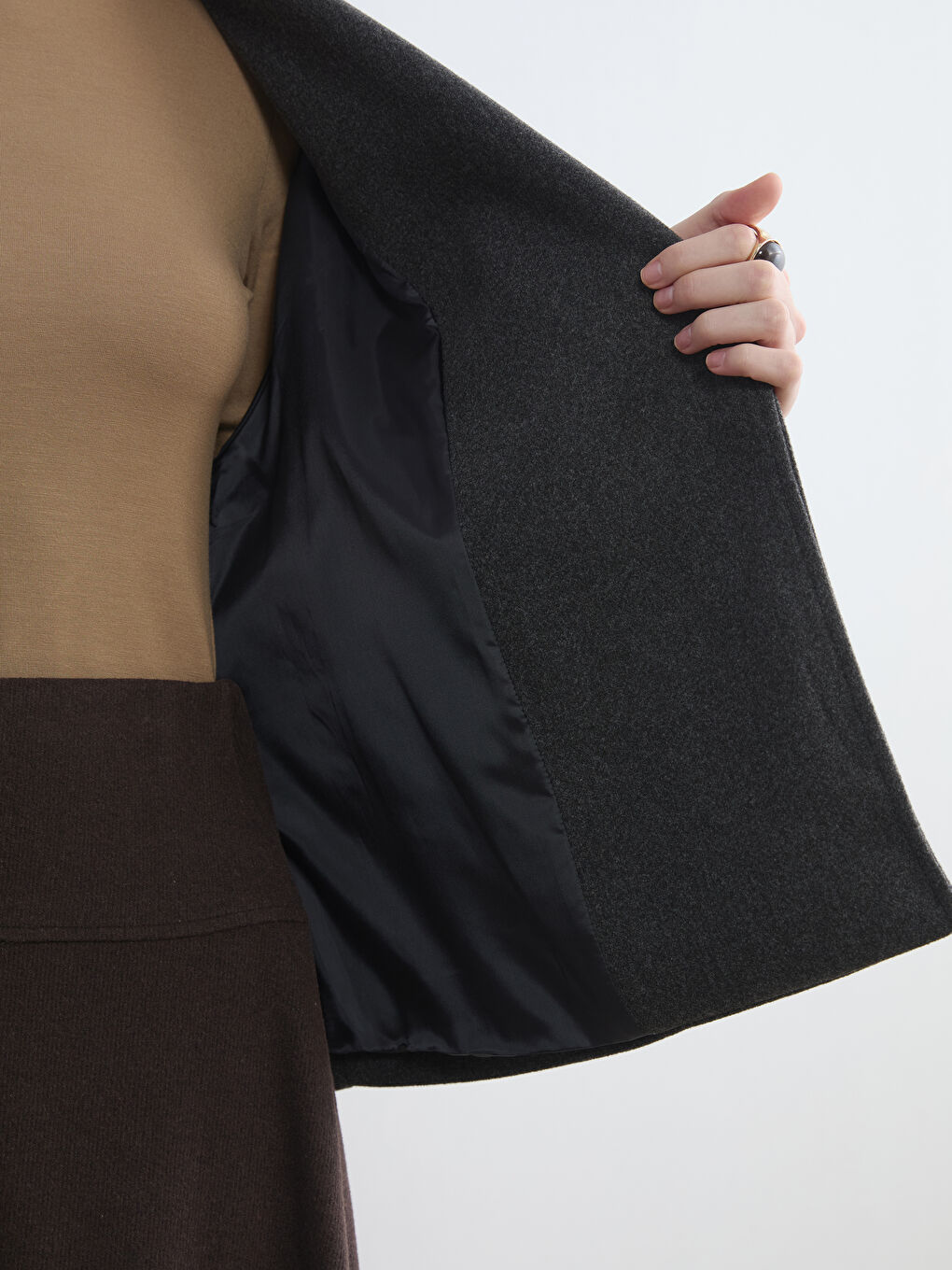 Antrasit Kruvaze Yaka Oversize Kadın Kaşe Kaban-2