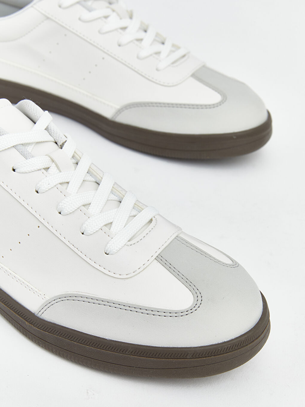 Beyaz Bağcıklı Erkek Spor Ayakkabı-2