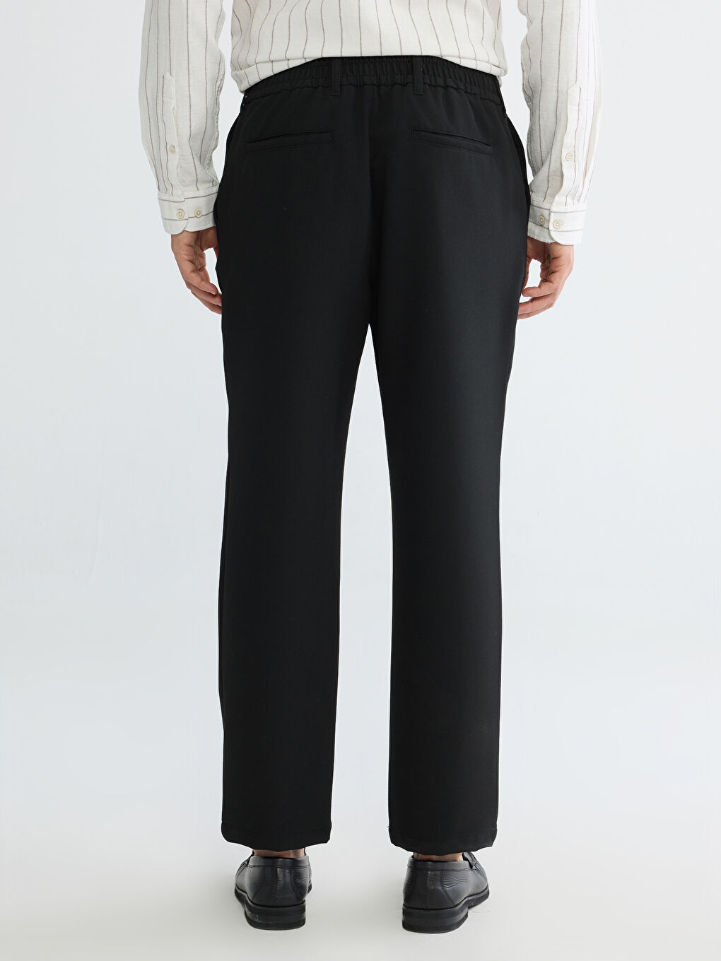 Siyah Standart Kalıp Erkek Pantolon-4