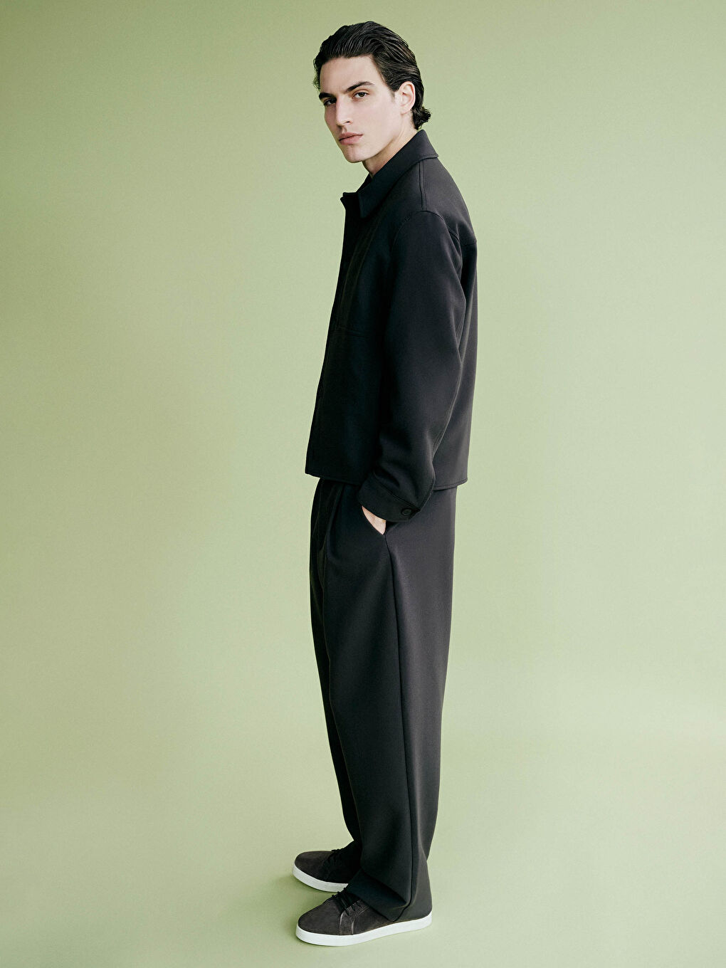 Siyah Standart Kalıp Erkek Pantolon