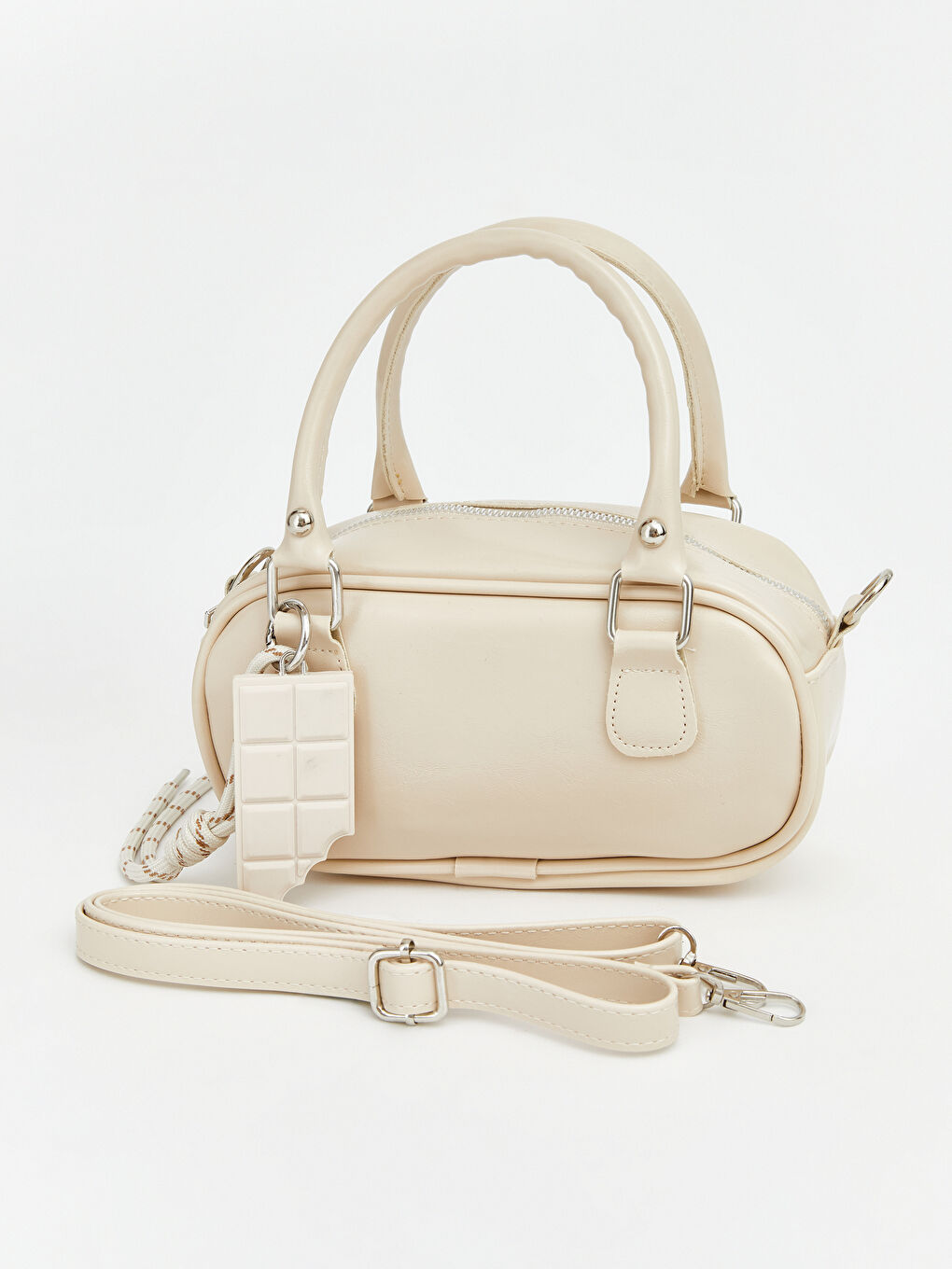 Bej Aksesuar Detaylı Kadın Omuz Çantası-1