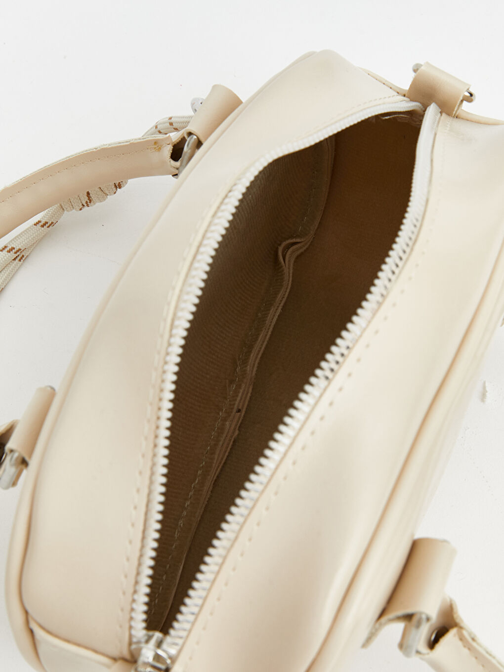 Bej Aksesuar Detaylı Kadın Omuz Çantası-3