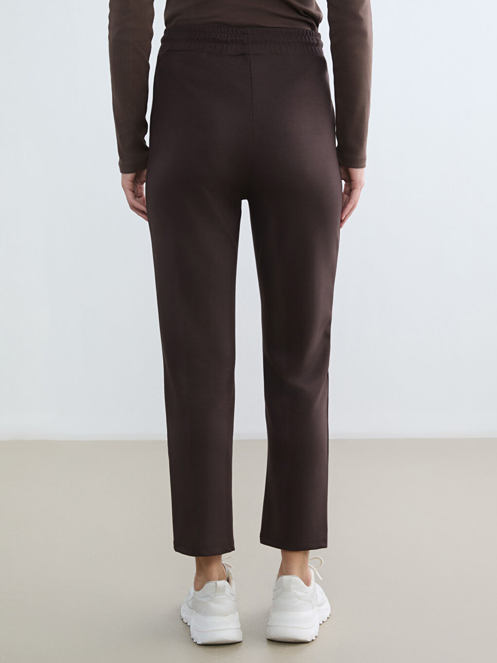 Kahverengi Beli Lastikli Soft Touch Kadın Eşofman Altı-3