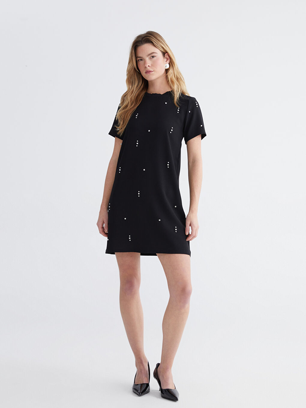 Siyah Bisiklet Yaka Taşlı Mini Elbise-1