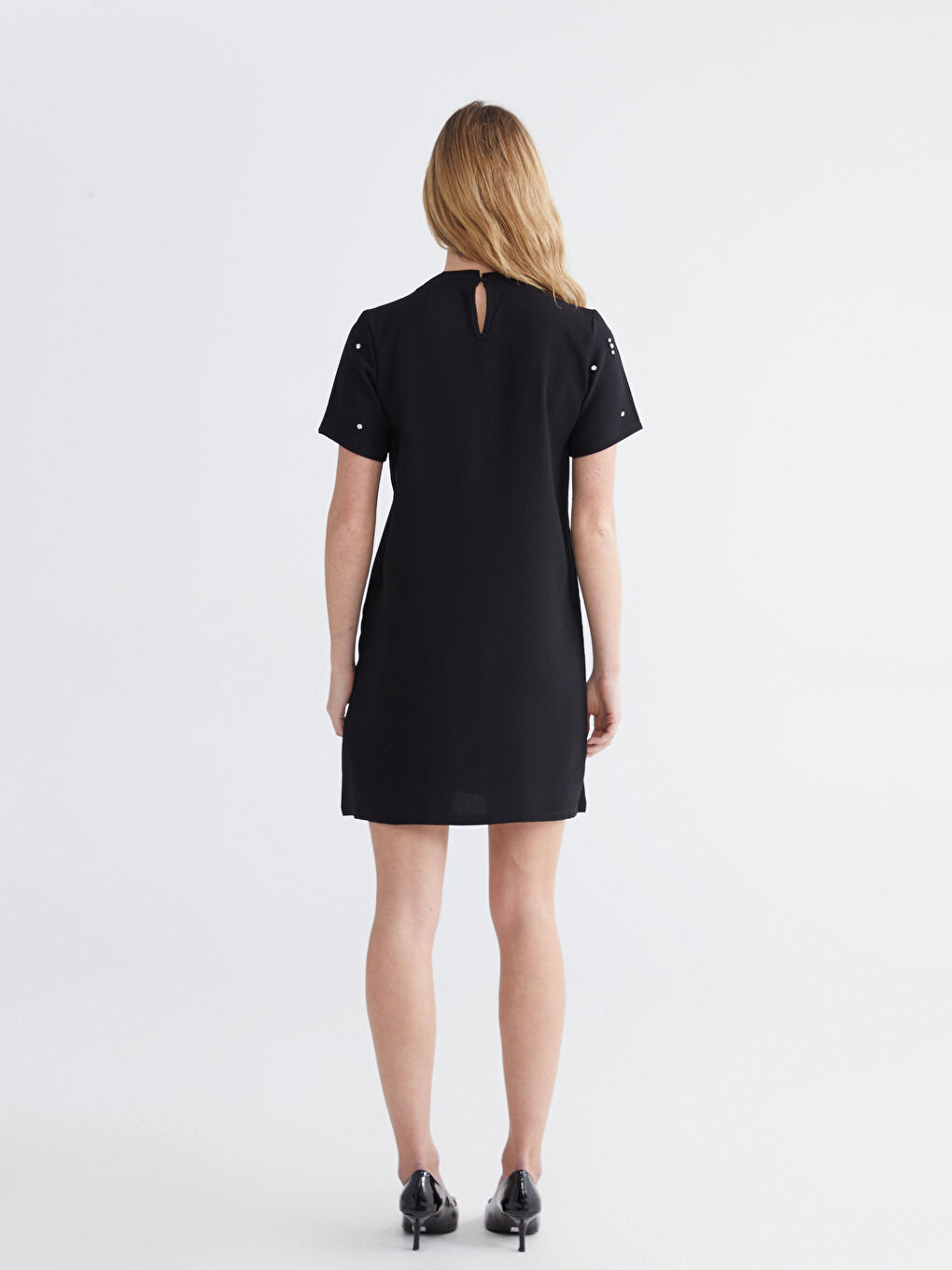 Siyah Bisiklet Yaka Taşlı Mini Elbise-3