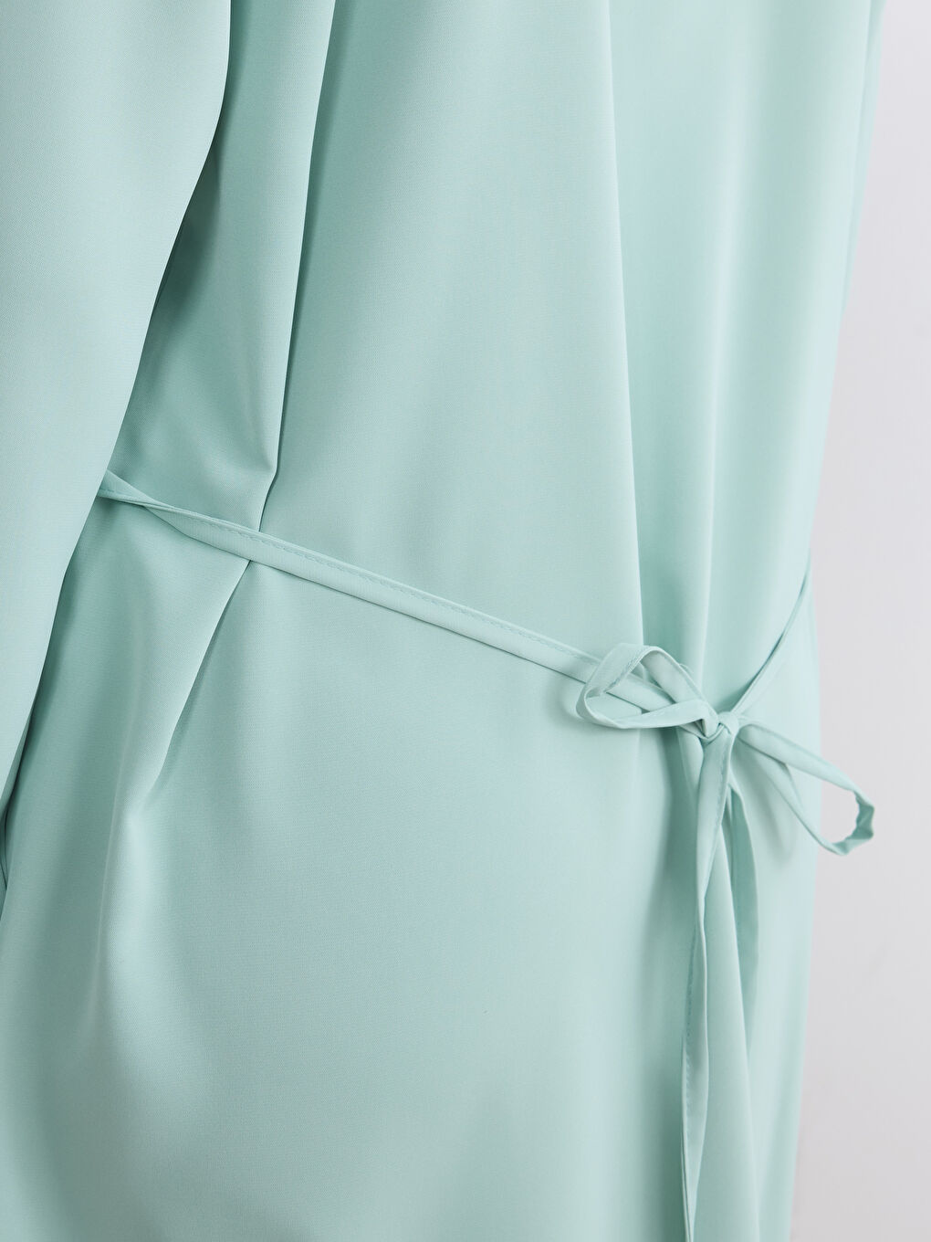 Yeşil Bisiklet Yaka Bağlama Detaylı Kadın Tunik	-2