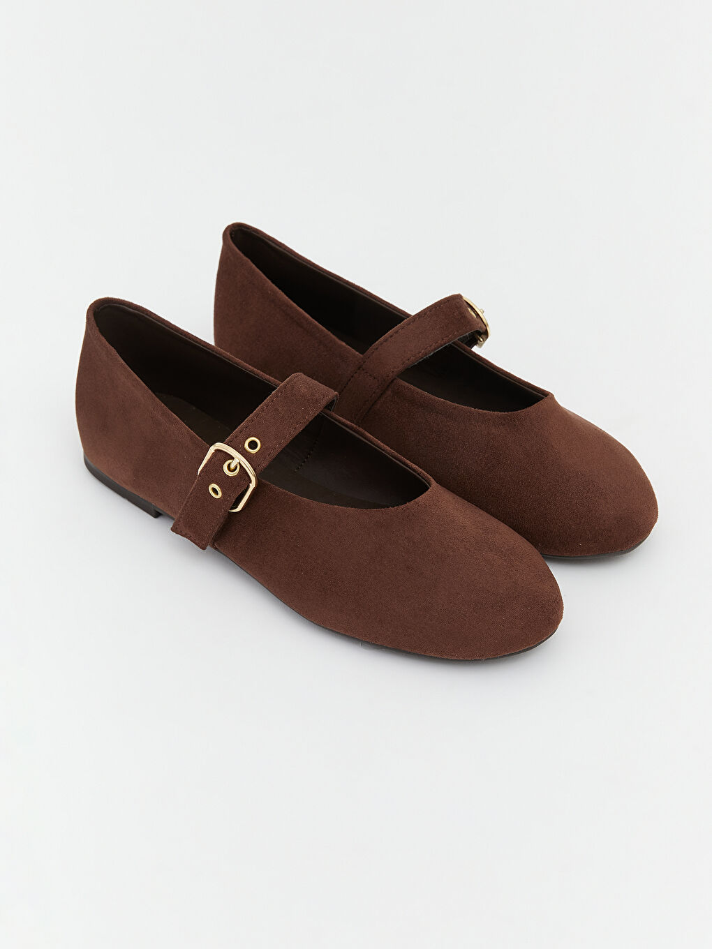 Kahverengi Deri Görünümlü Kadın Babet