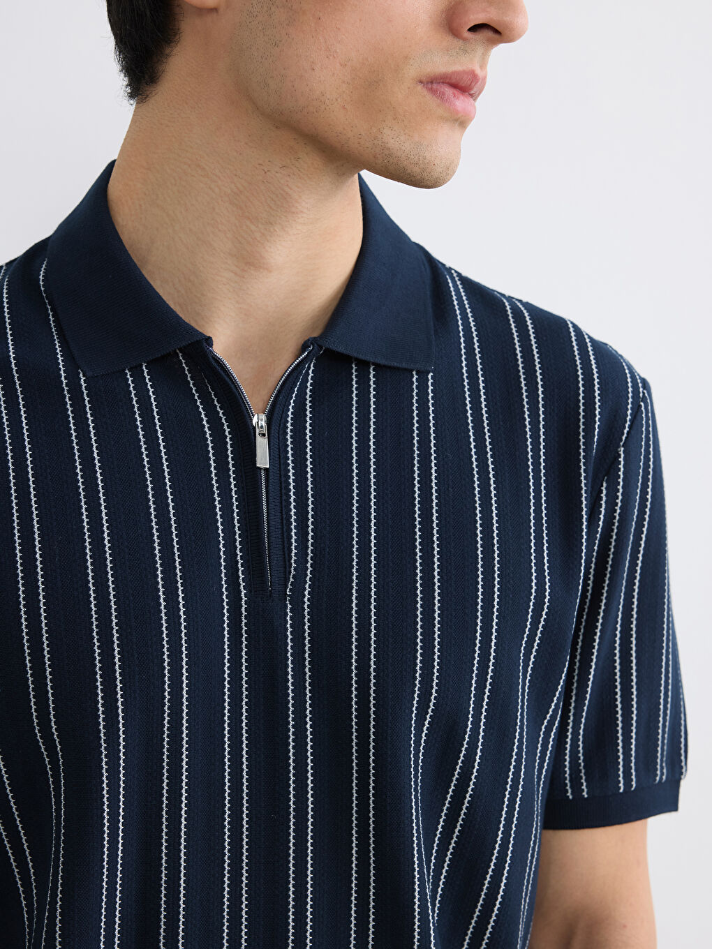 Lacivert Polo Yaka Çizgili Erkek Tişört		
-2