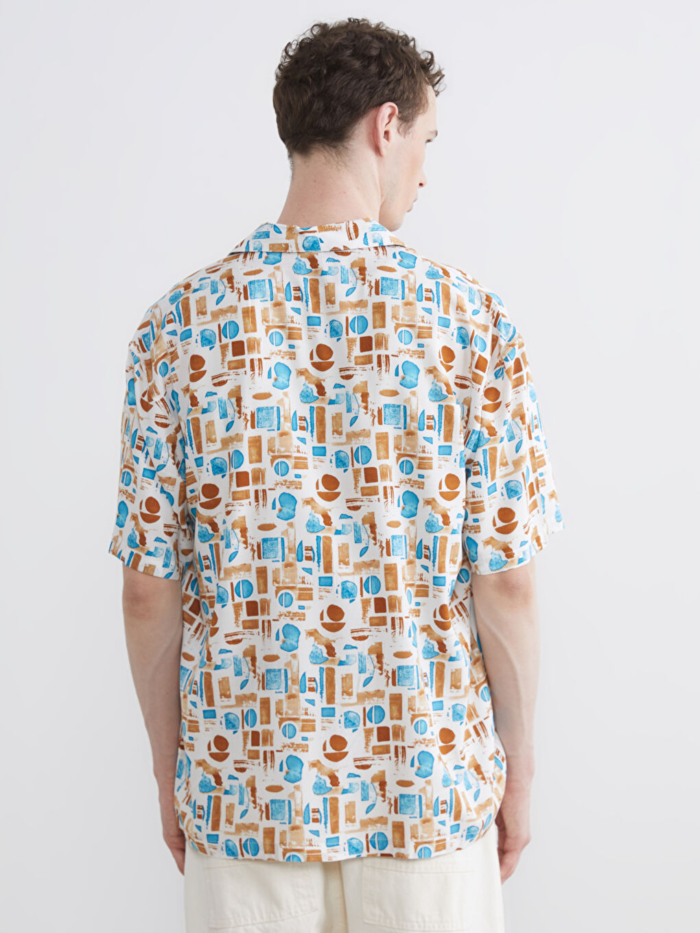 Loose Fit Camp Collar Patterned Viscose Men's Shirt-3
