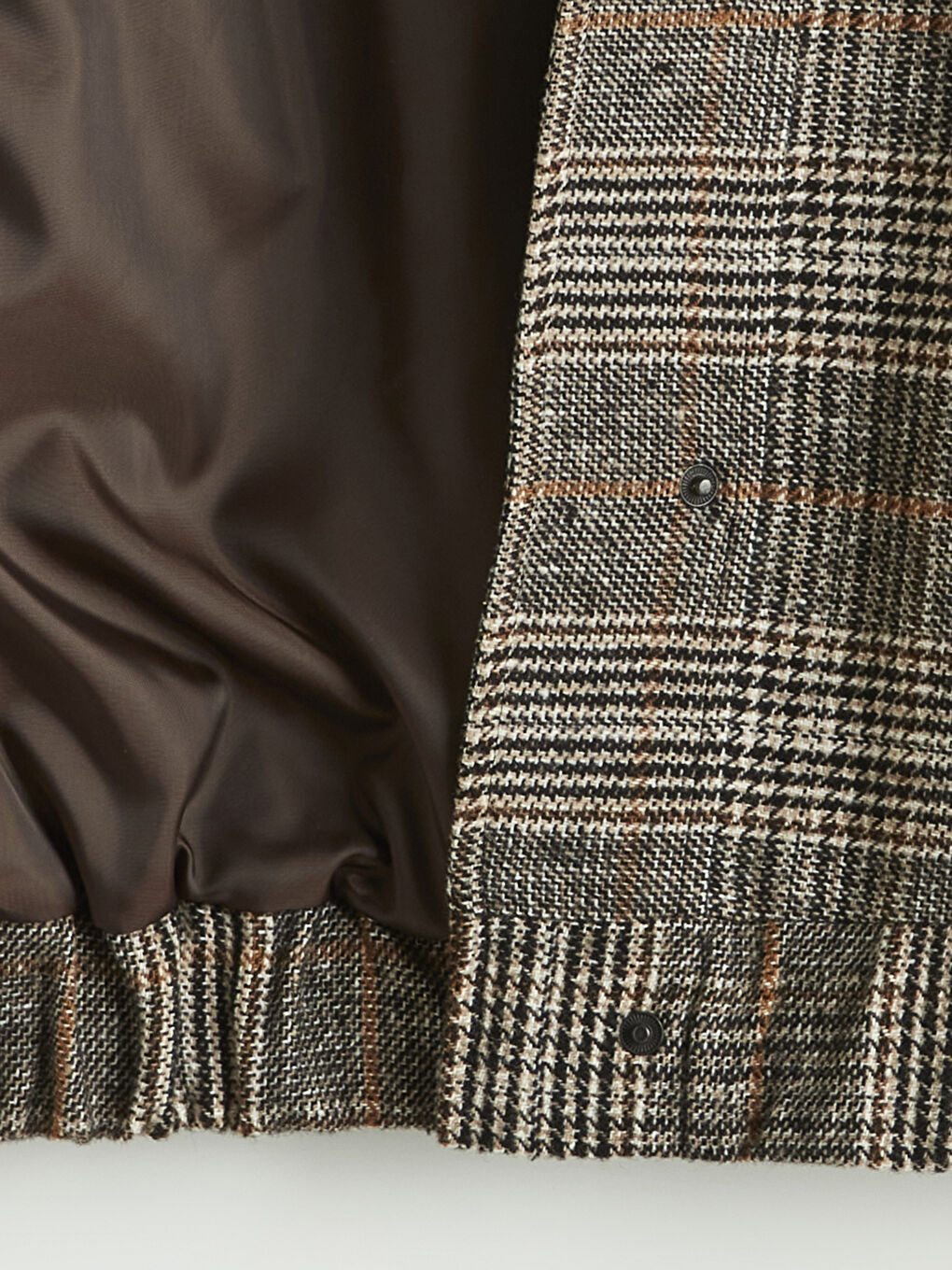 Siyah Gömlek Yaka Ekose Kadın Kaşe Ceket-2