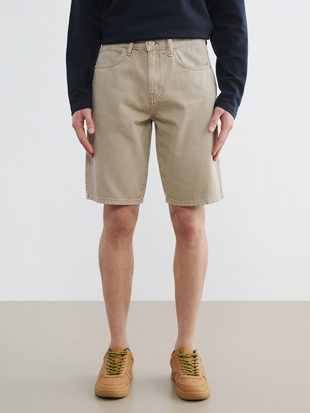 Man GREEN Denim Shorts-1