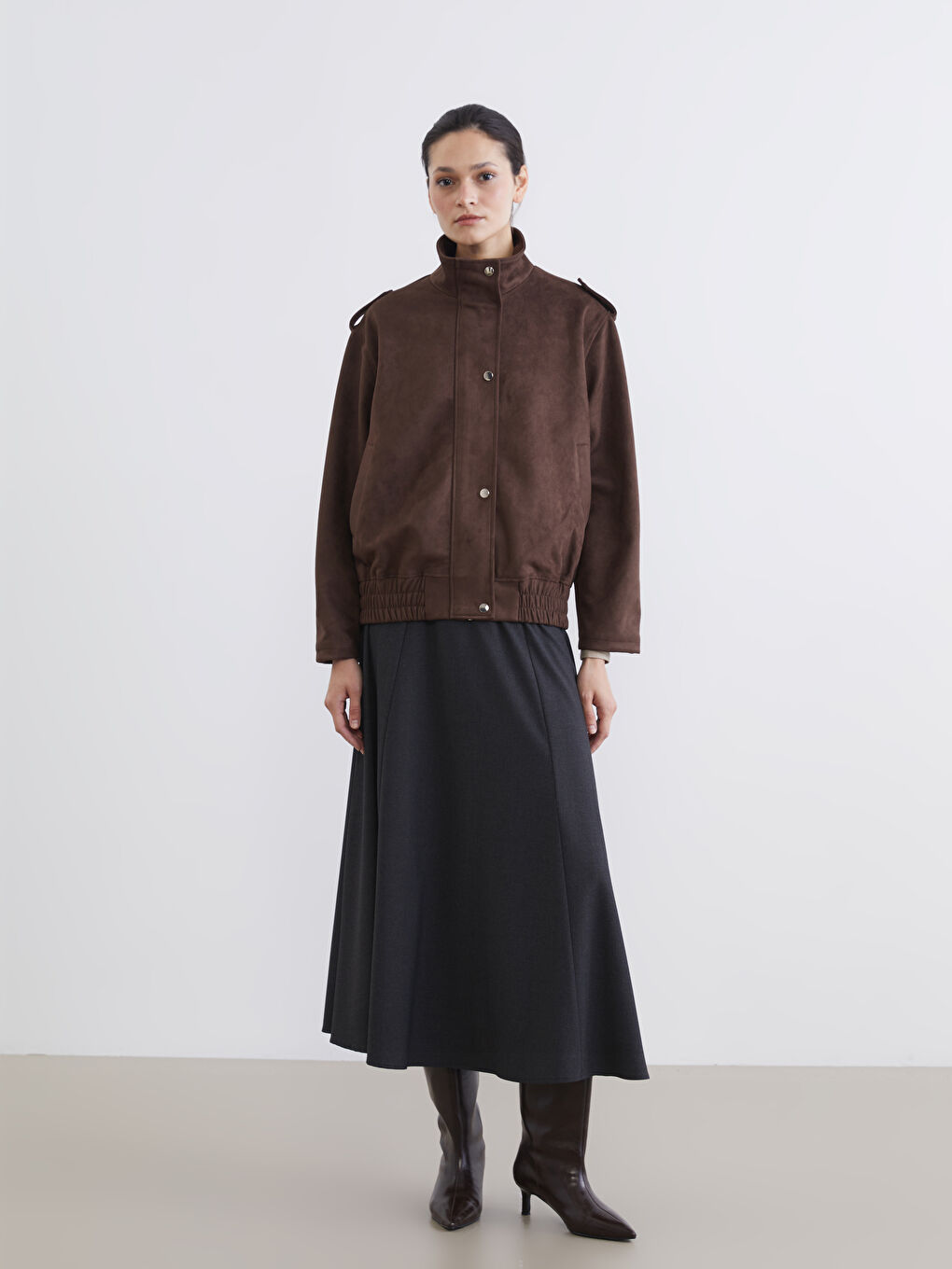 Kahverengi Dik Yaka Oversize Kadın Süet Görünümlü Ceket-1