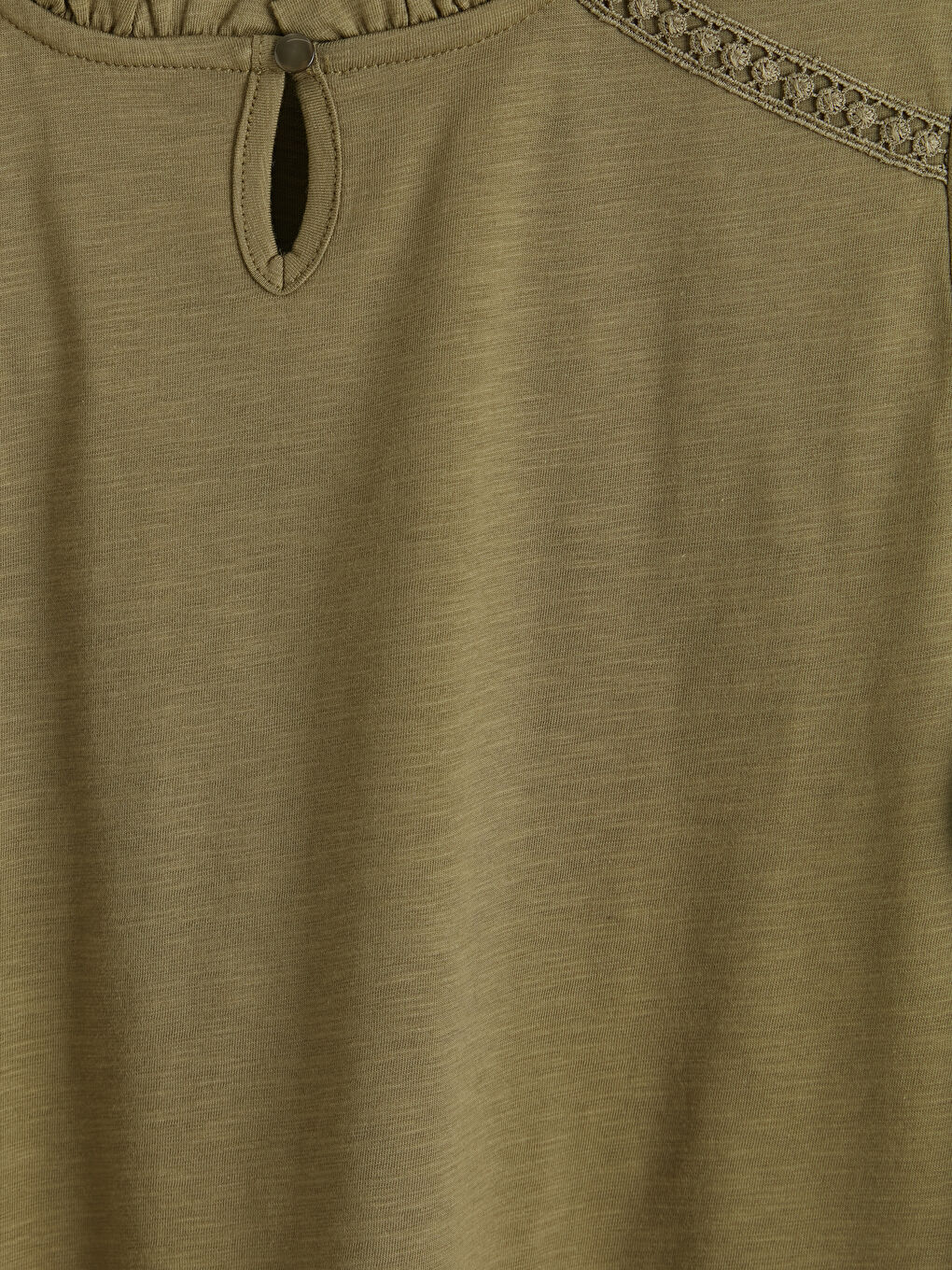 Haki Bisiklet Yaka Nakışlı Bluz-2