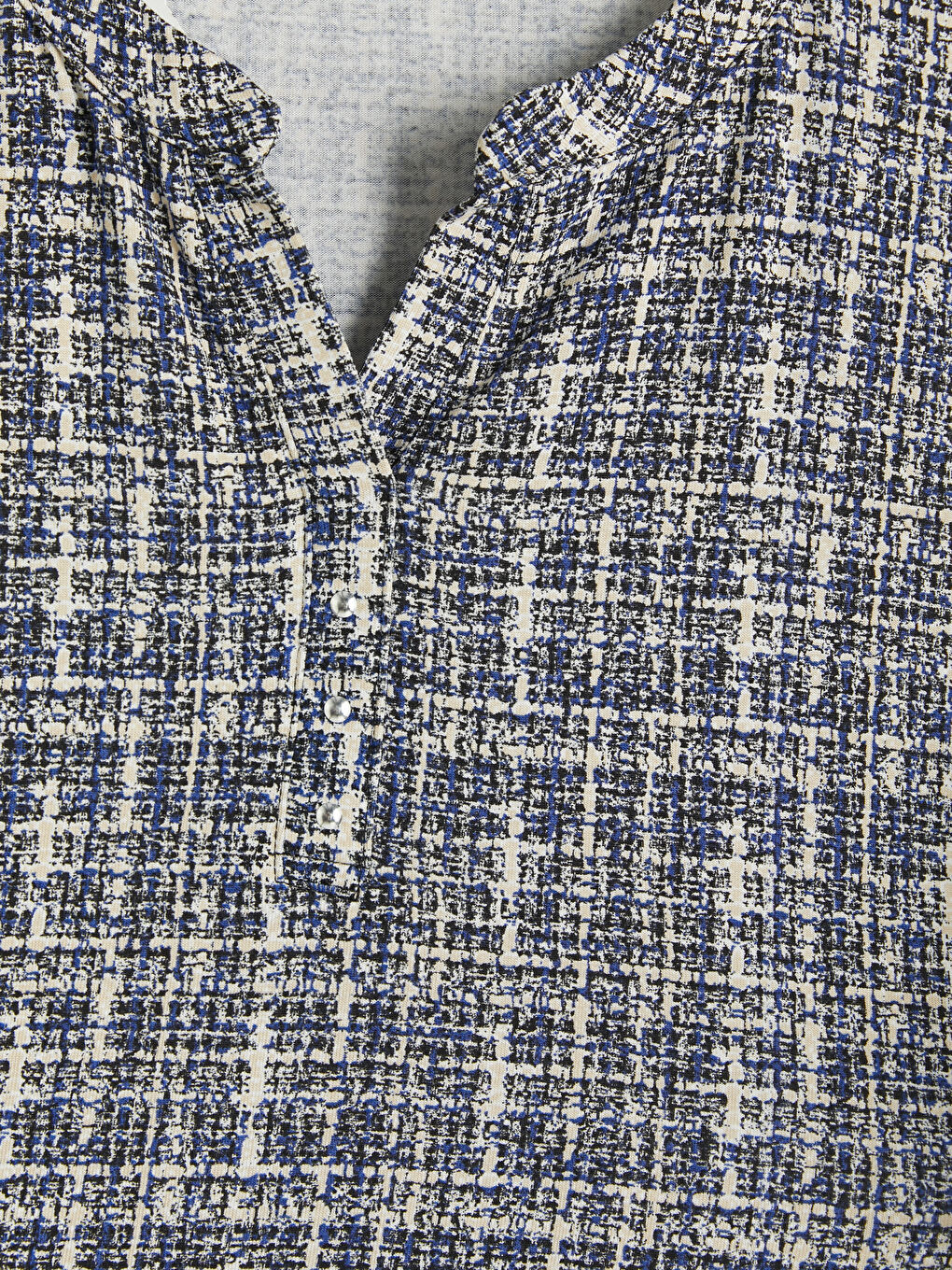 Mavi Kaçık Yaka Desenli Bluz-2