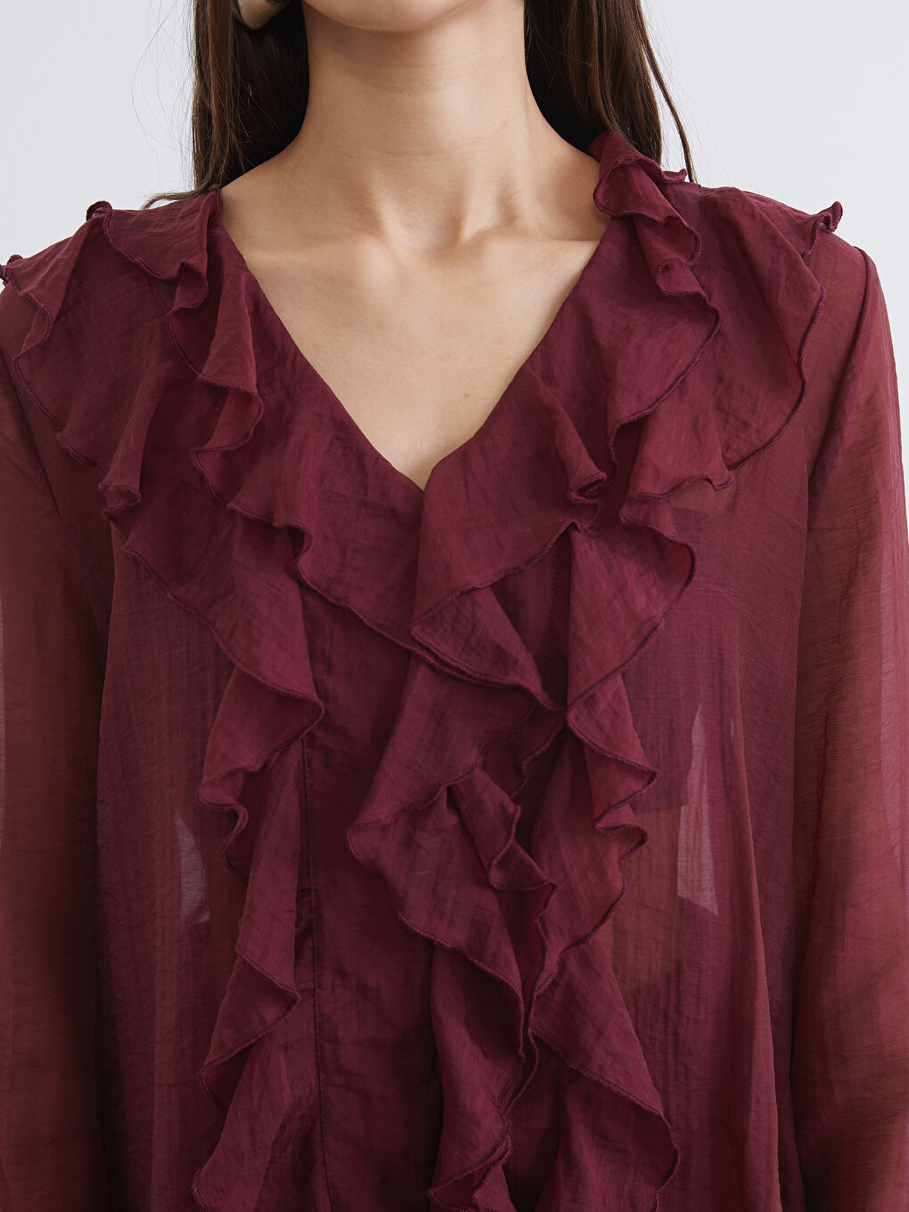 V-ს ფორმის დეკოლტე ტალღებიანი შიფონის ბლუზი-2