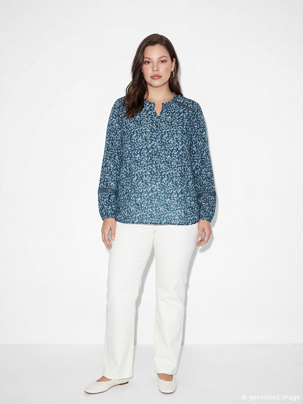 Mavi Kaçık Yaka Desenli Bluz-1