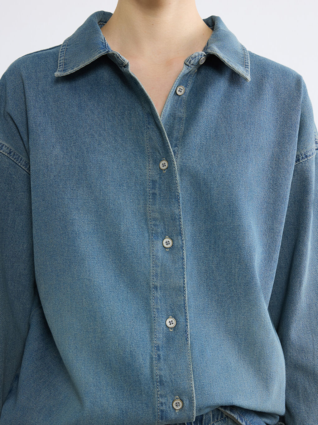 İndigo Oversize Kadın Jean Gömlek	-2