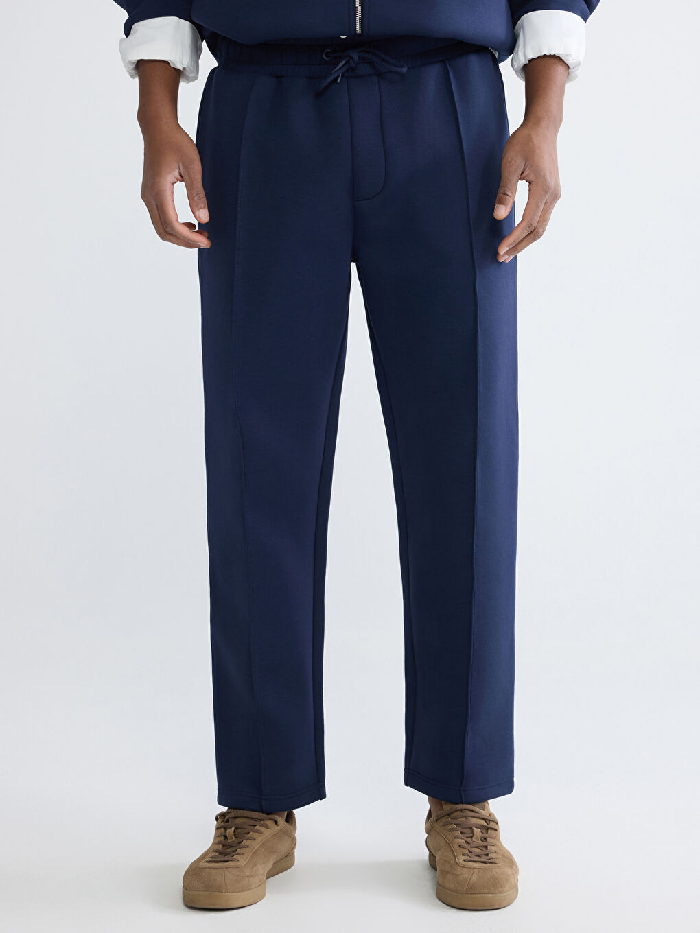 Man NAVY Sweatpants-1