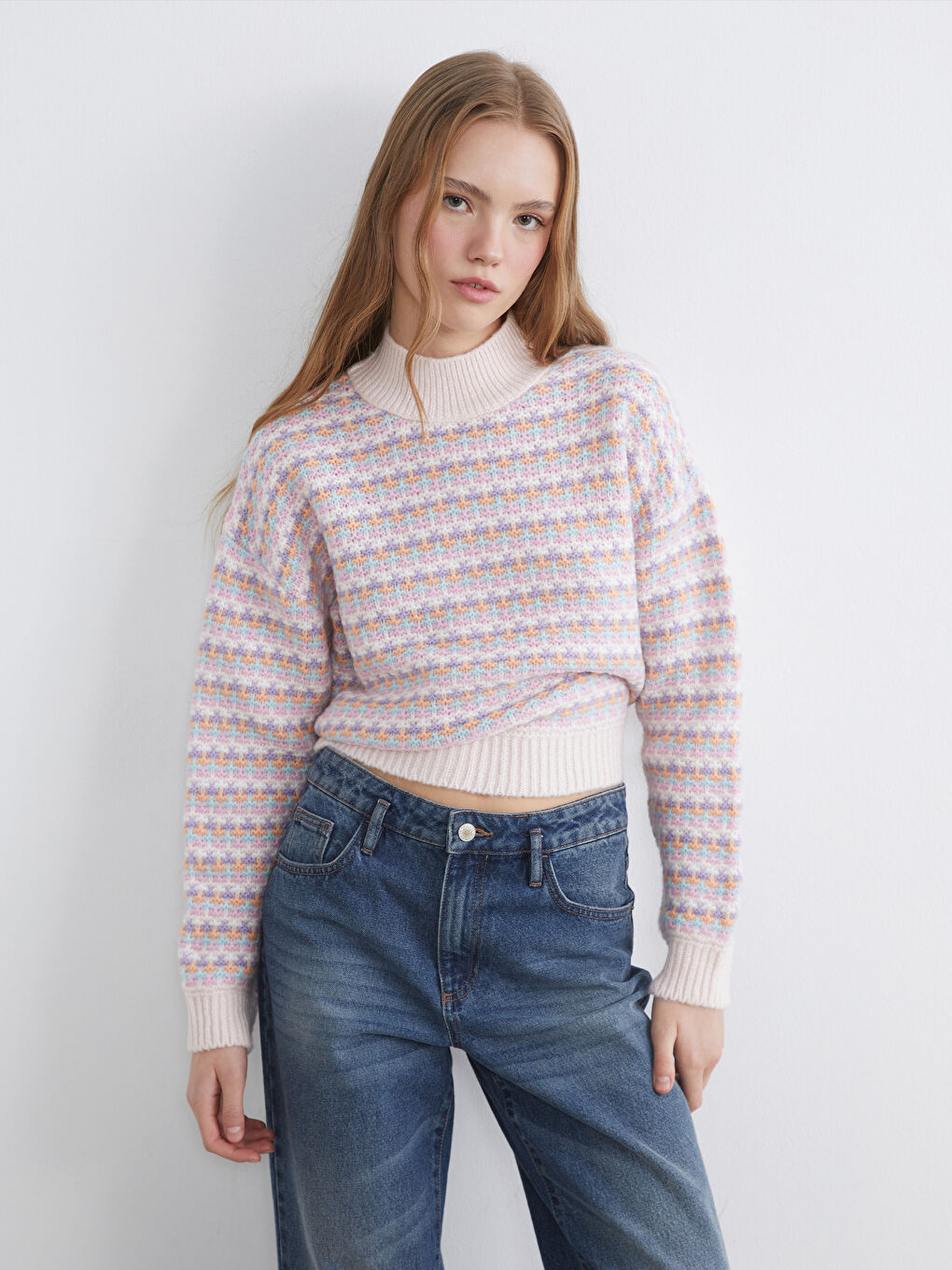 Pembe Yarım Balıkçı Yaka Desenli Kadın Triko Kazak