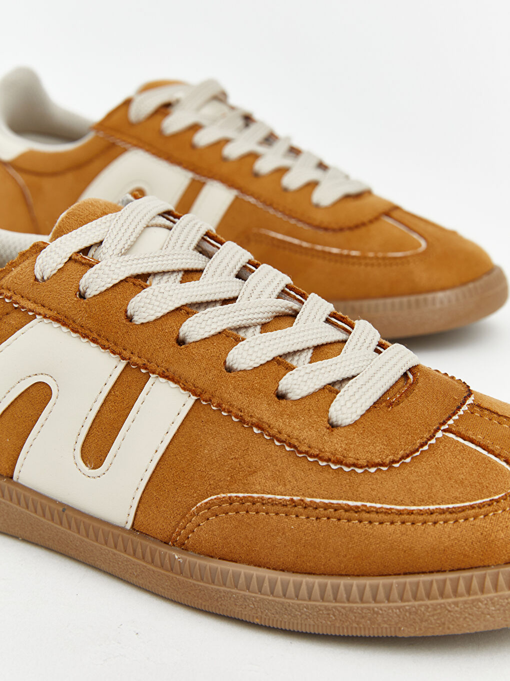 Încălțăminte Sport BEJ Femeie-2