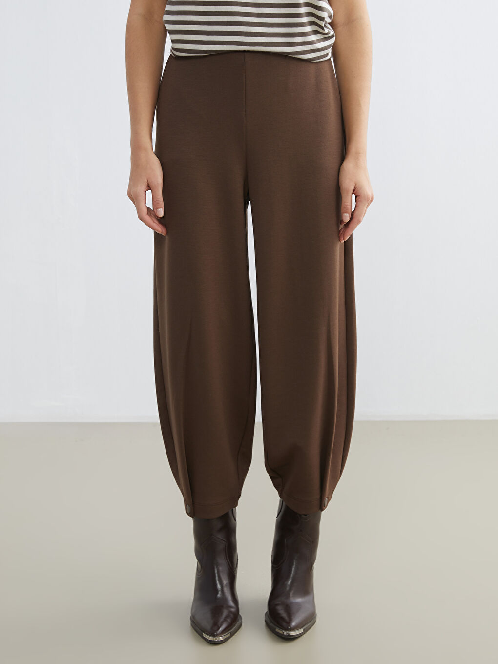 Kahverengi Beli Lastikli Kadın Pantolon-1