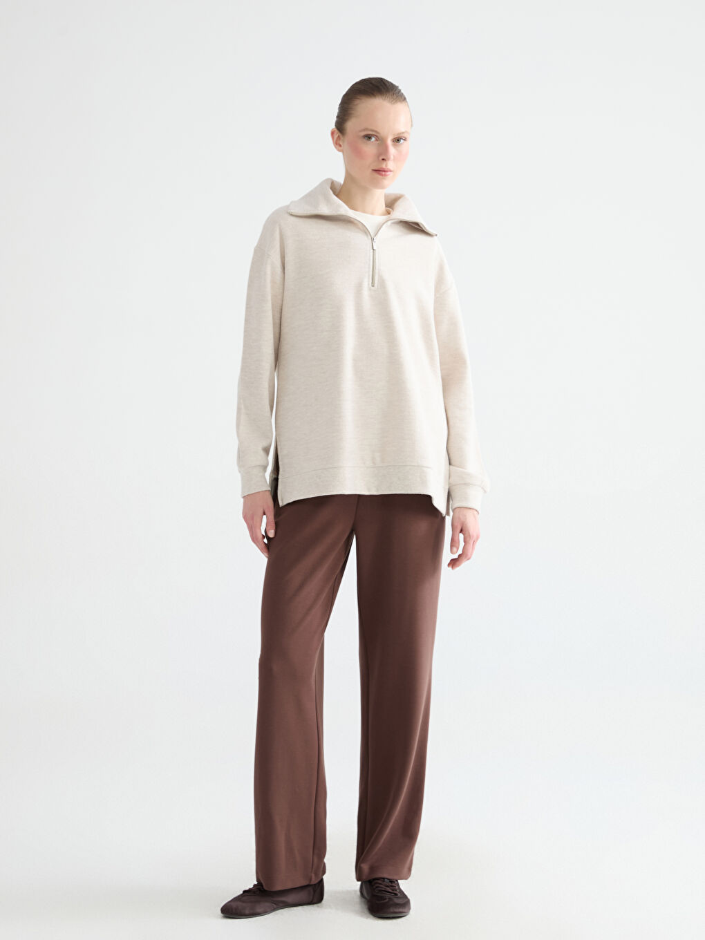 Bej Polo Yaka Kadın Sweatshirt-1