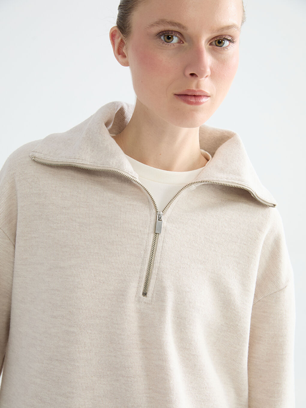 Bej Polo Yaka Kadın Sweatshirt-3