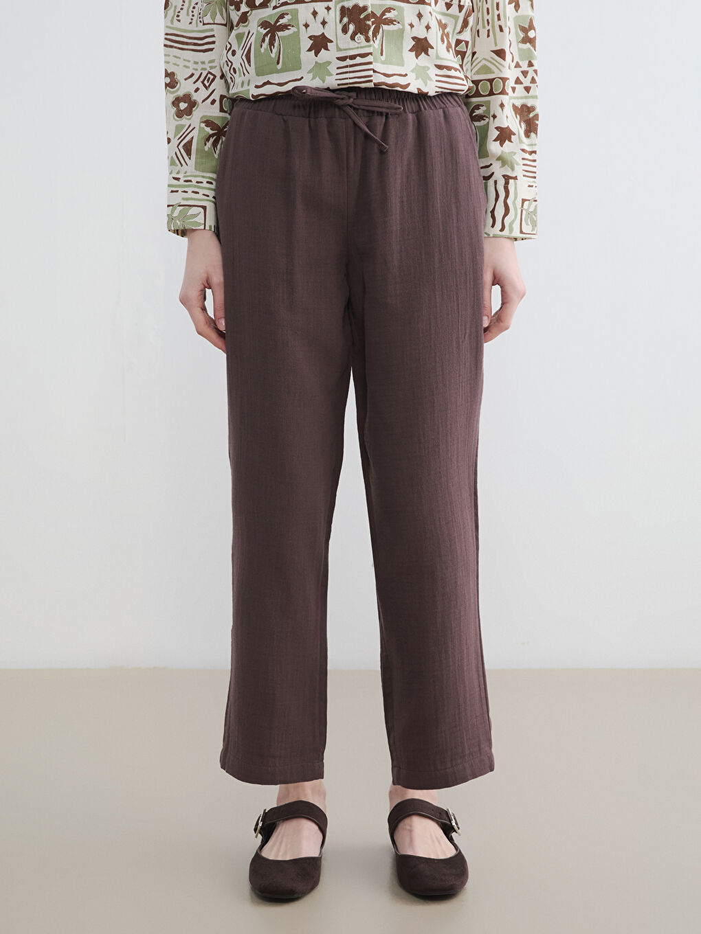 Kahverengi Beli Lastikli Kadın Pantolon-3