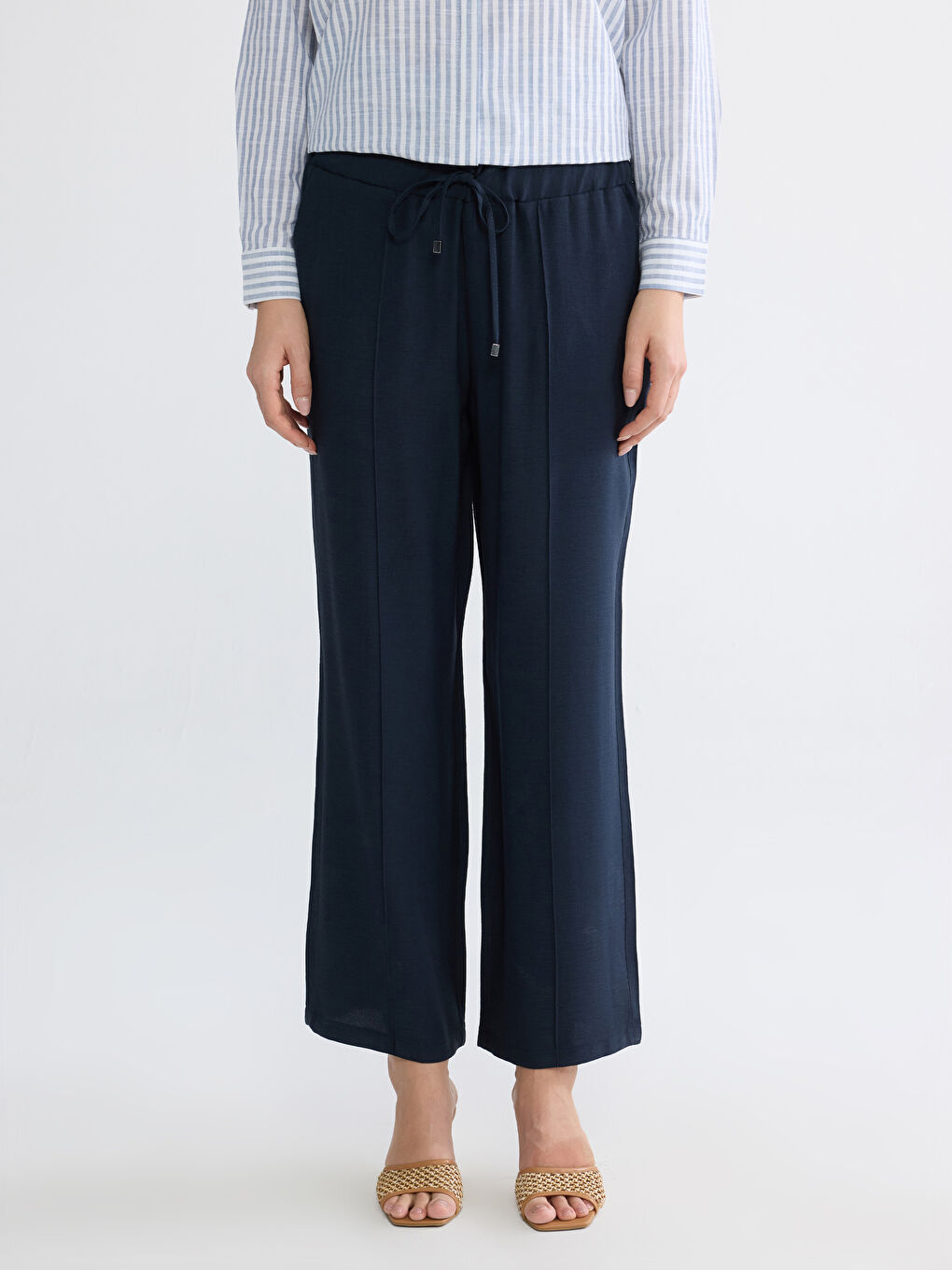 Woman NAVY Trousers-1