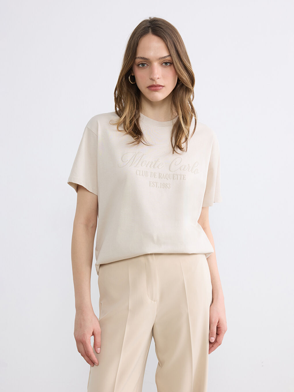 Женская вышитая футболка Monte Carlo