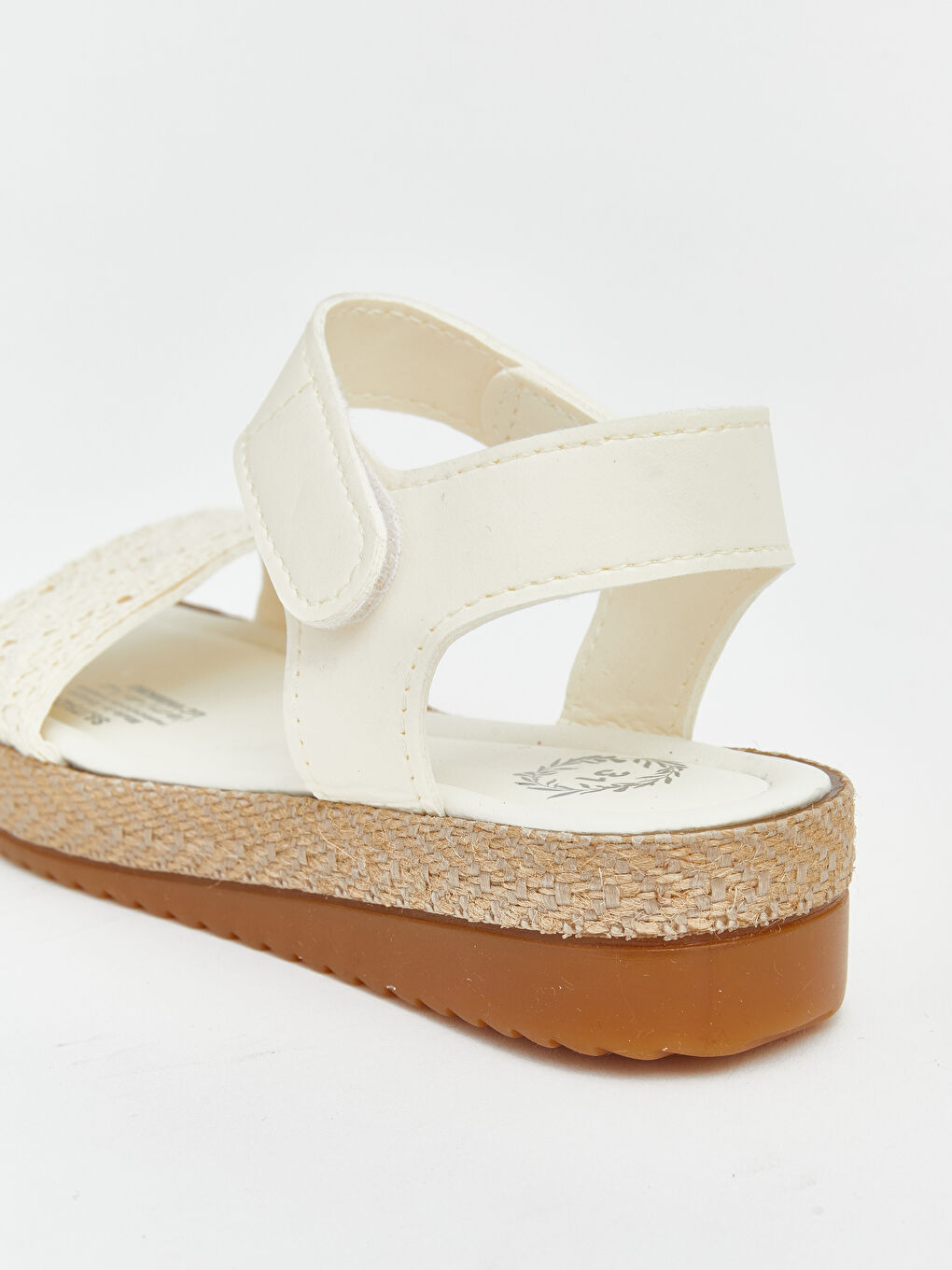 Bej Hasır Tabanlı Kız Çocuk Sandalet-4