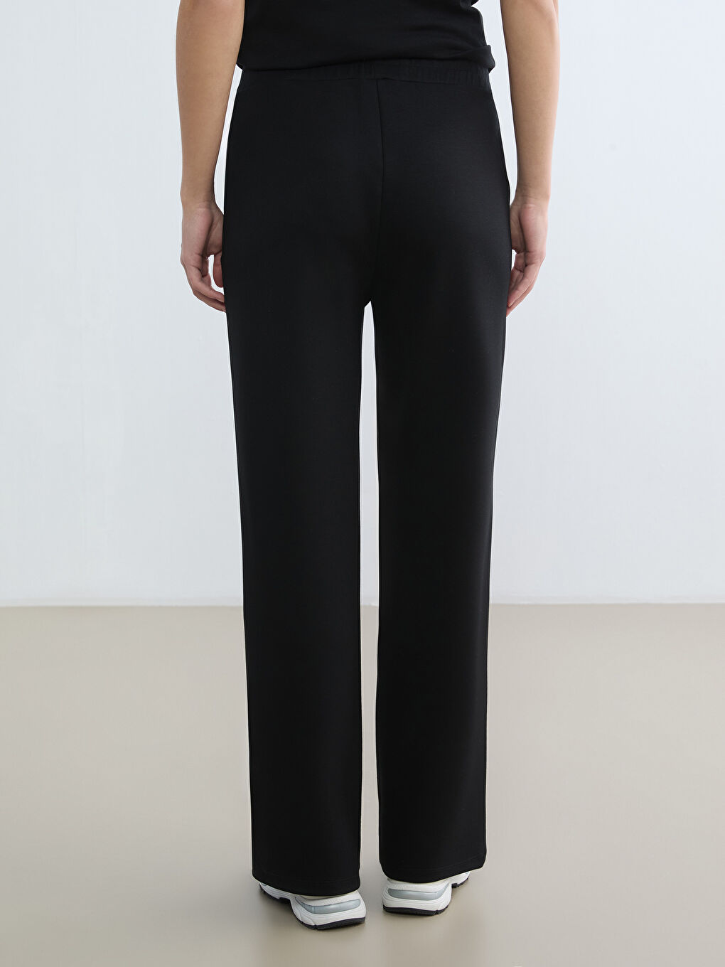 Siyah Beli Lastikli Soft Touch Kadın Eşofman Altı	-3