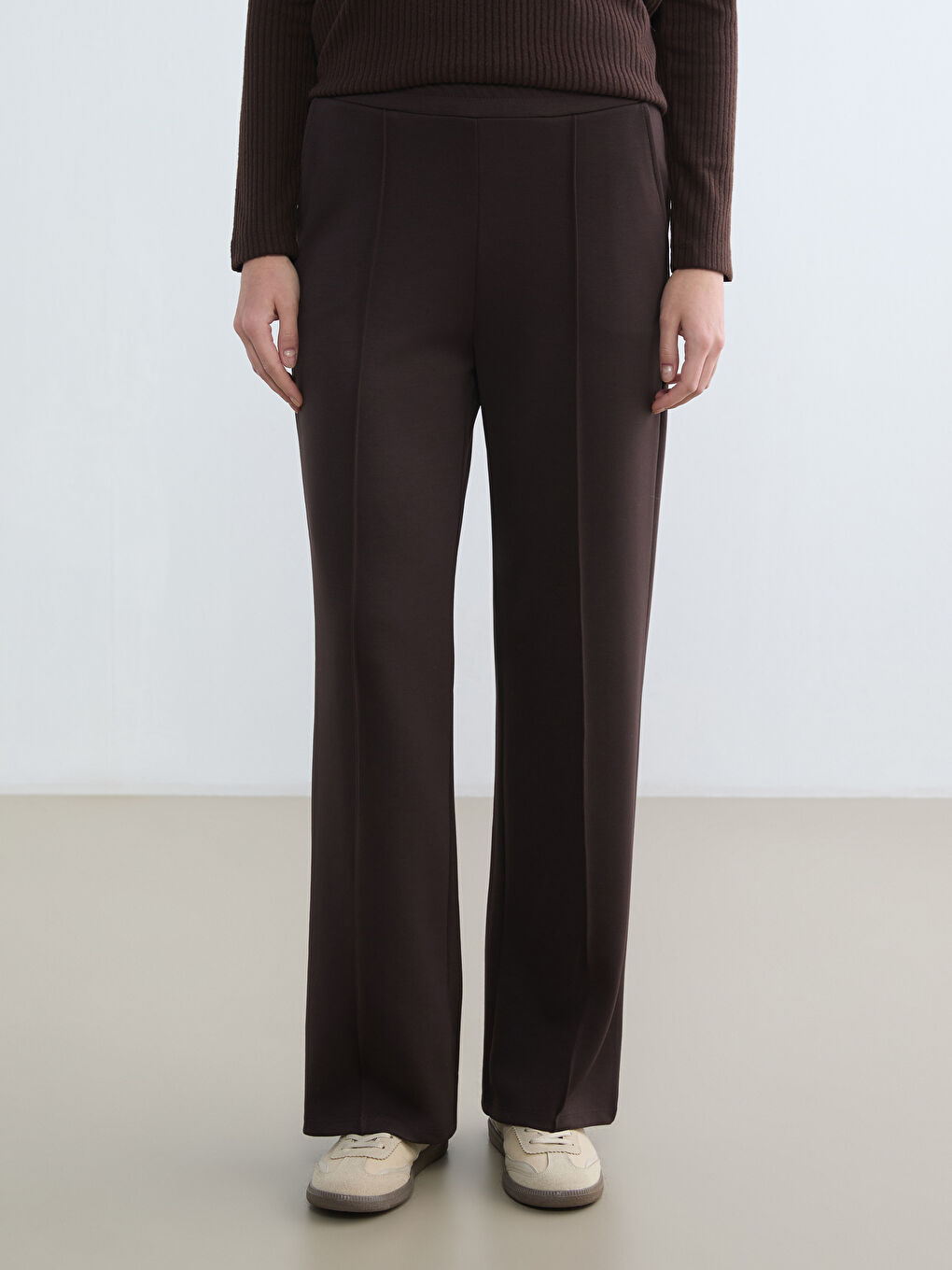 Kahverengi Beli Lastikli Soft Touch Kadın Eşofman Altı	-1