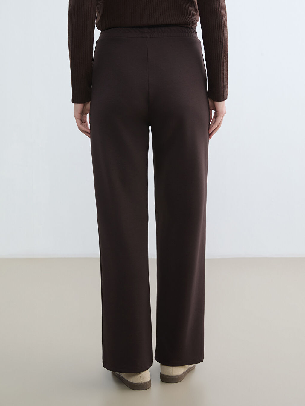 Kahverengi Beli Lastikli Soft Touch Kadın Eşofman Altı	-3