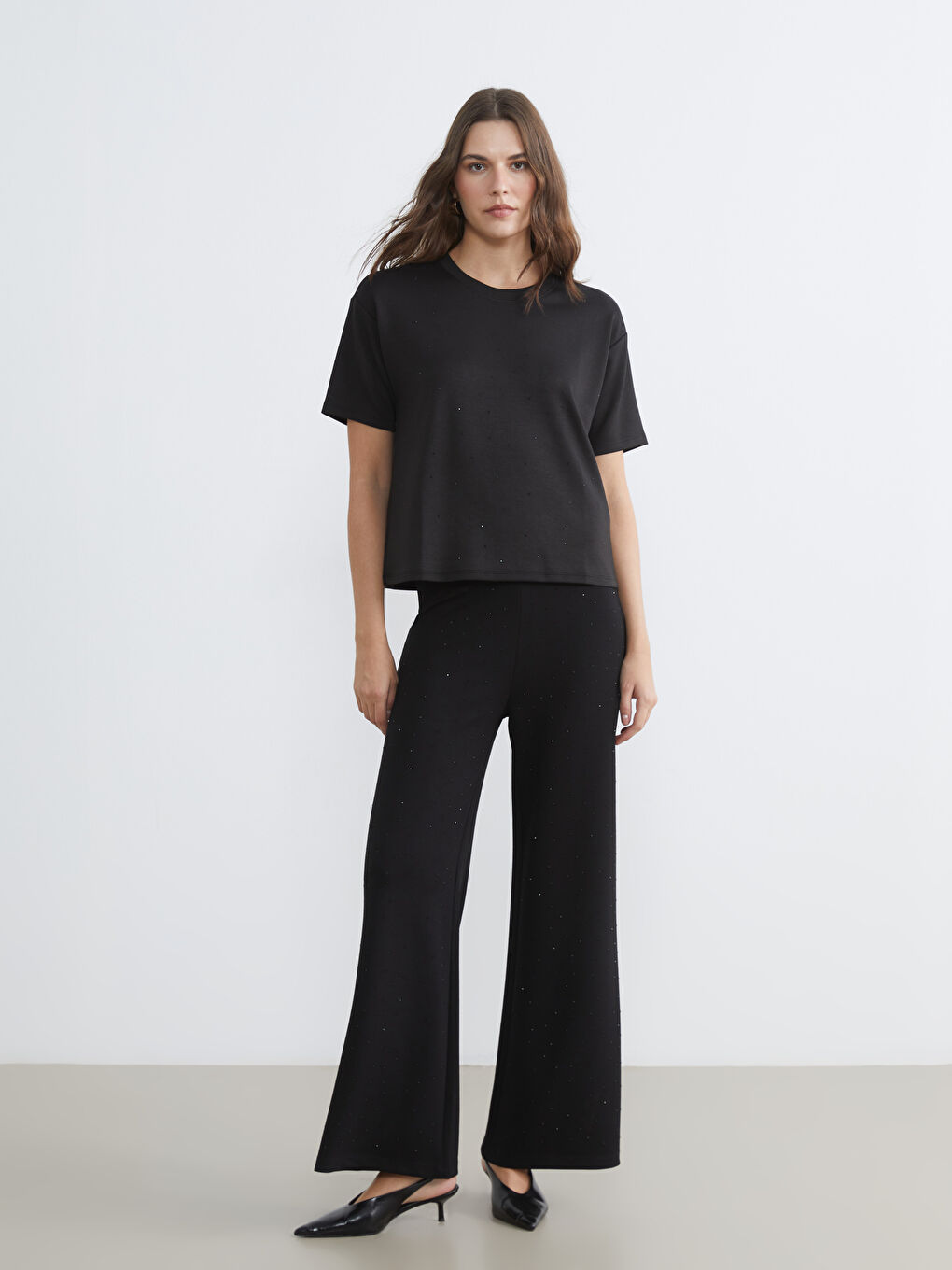 Siyah Beli Lastikli Taşlı Soft Touch Kadın Eşofman Altı