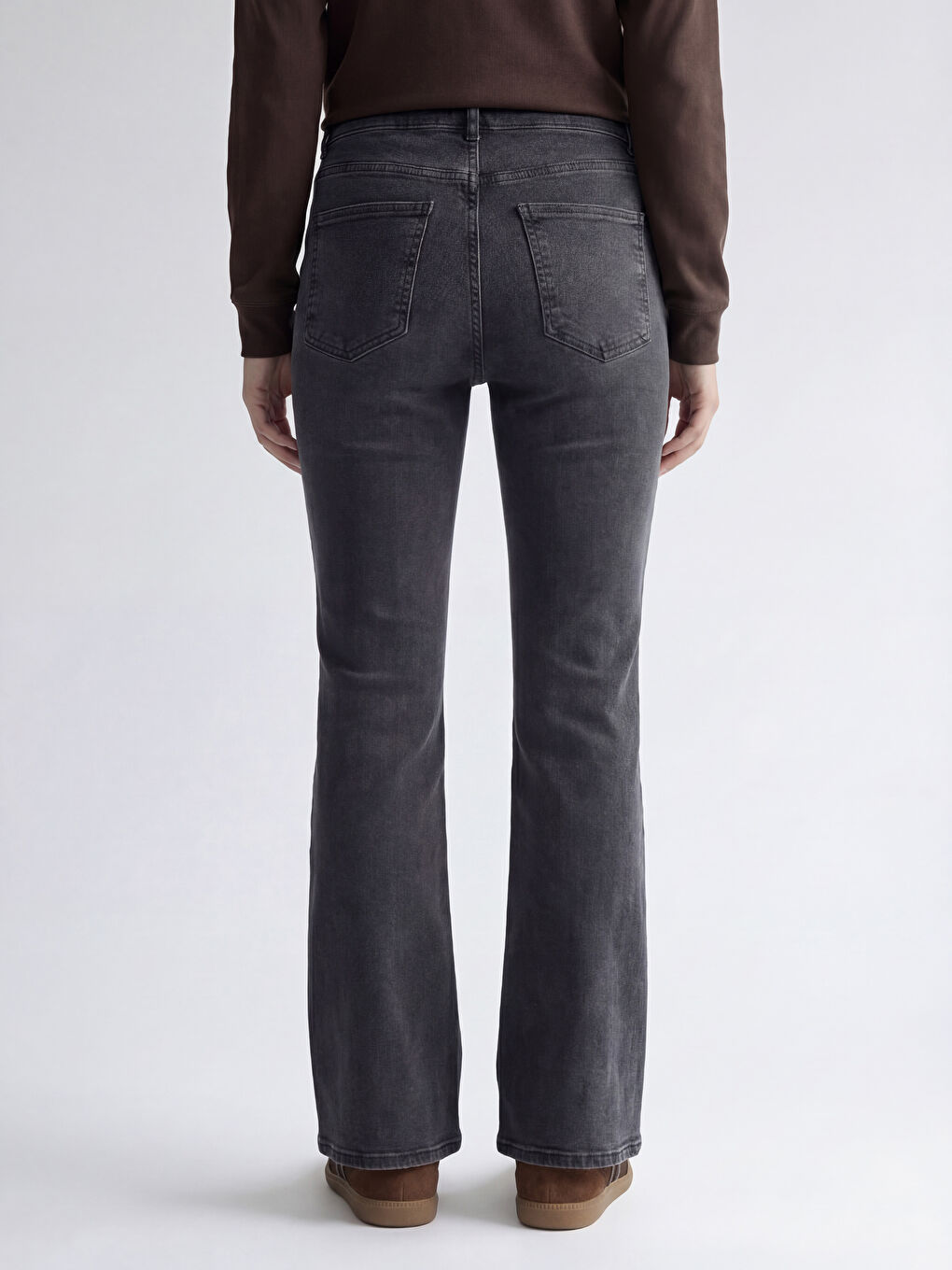 Siyah Flare Kadın Jean Pantolon-3