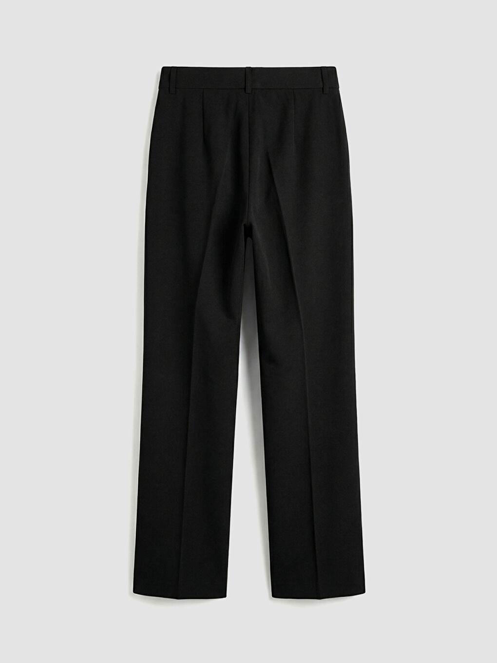 ქალი შავი შარვალი-5