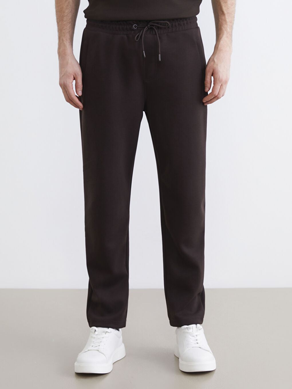 Kahverengi Standart Kalıp Erkek Eşofman Altı	-1