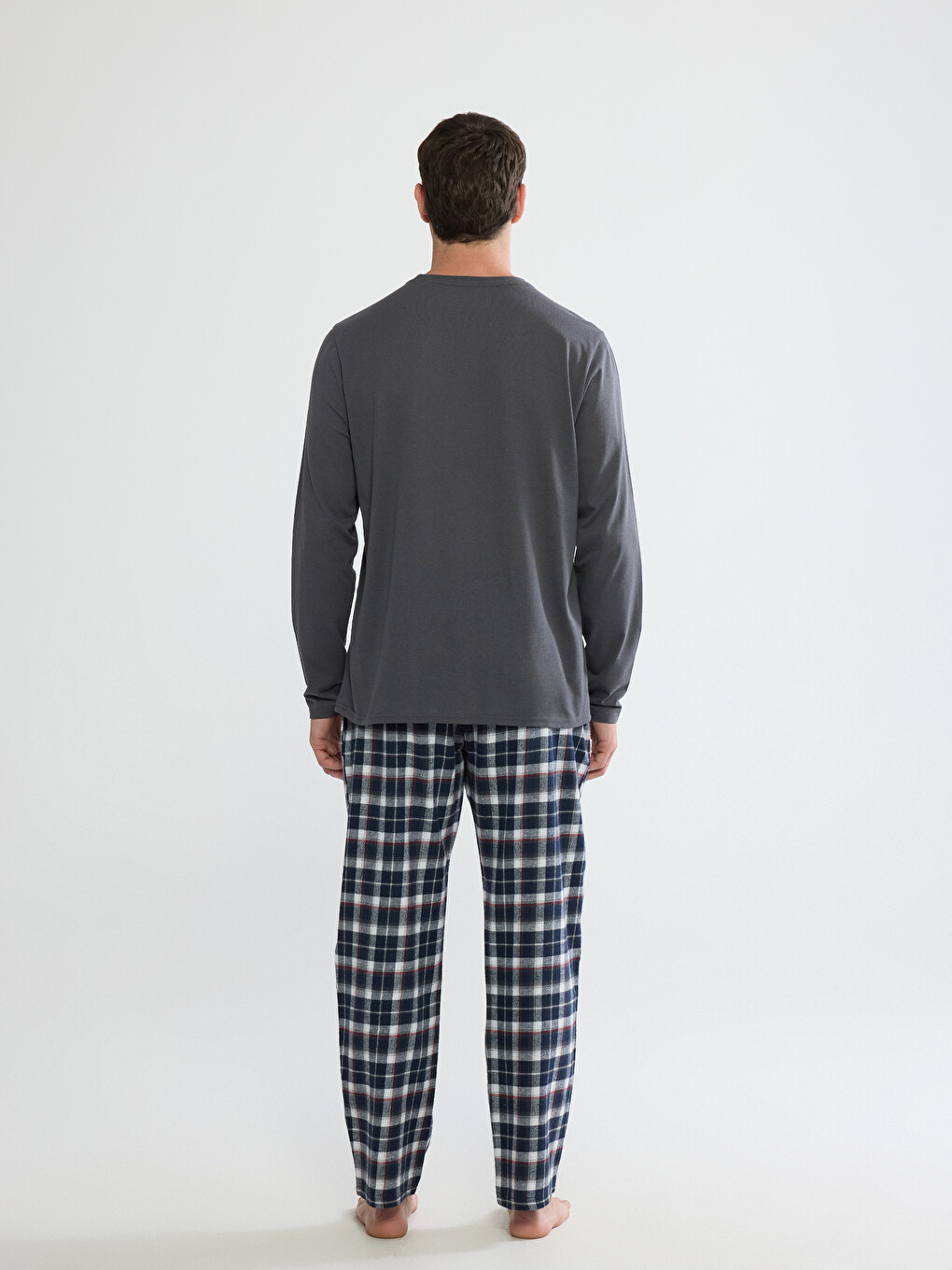 Regular Fit Ekose Desenli Erkek Pijama Takımı-3